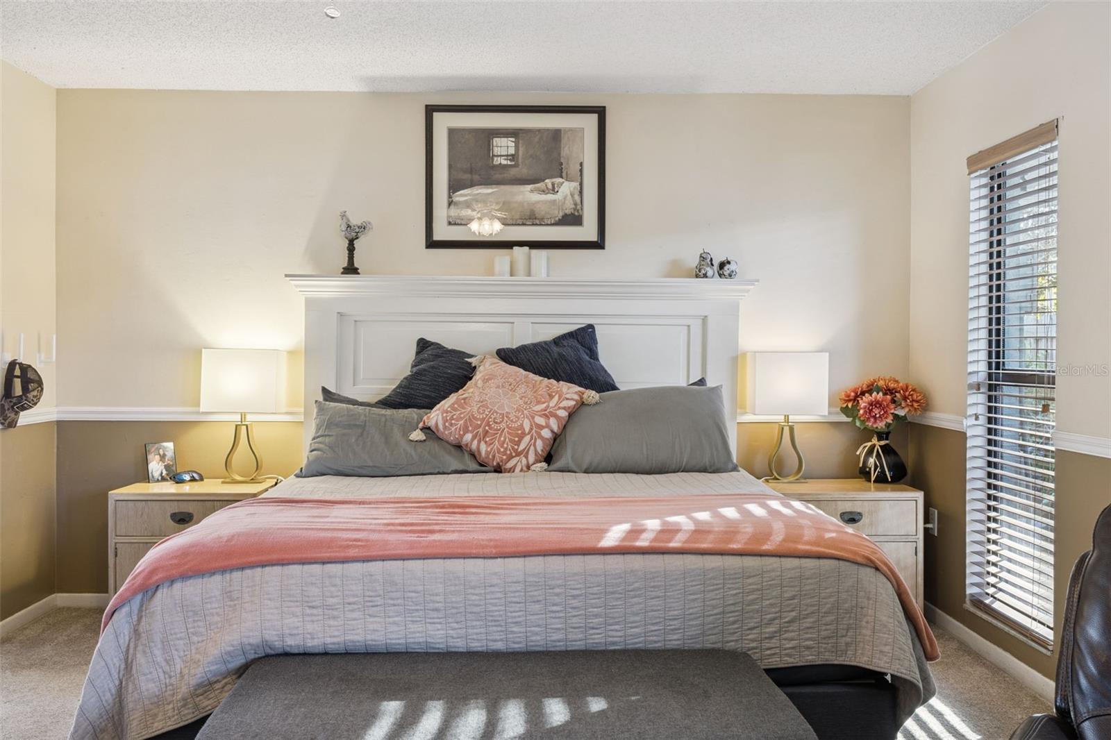 Image 22 of 41 For 5298 Jade Circle