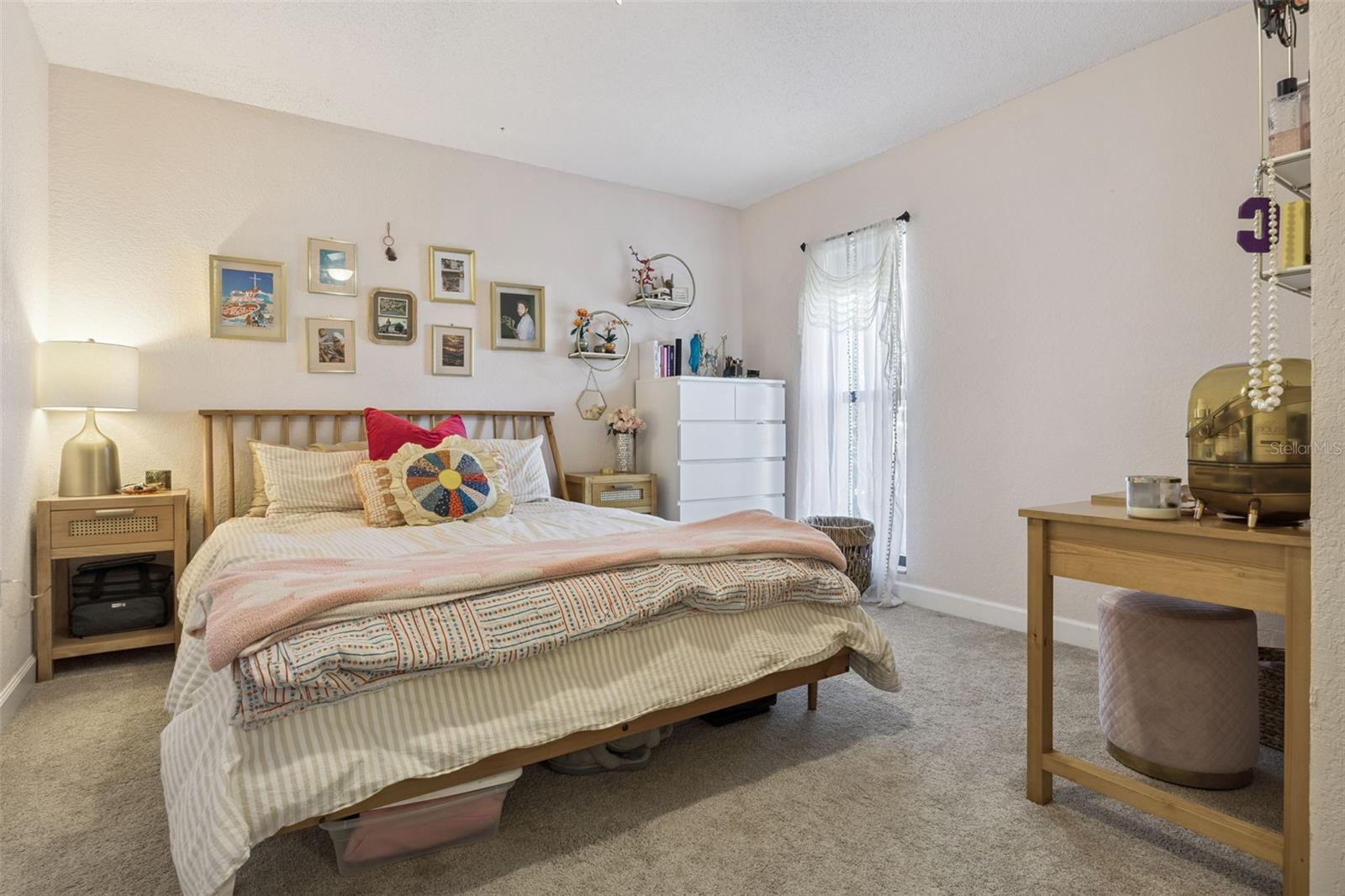 Image 28 of 41 For 5298 Jade Circle