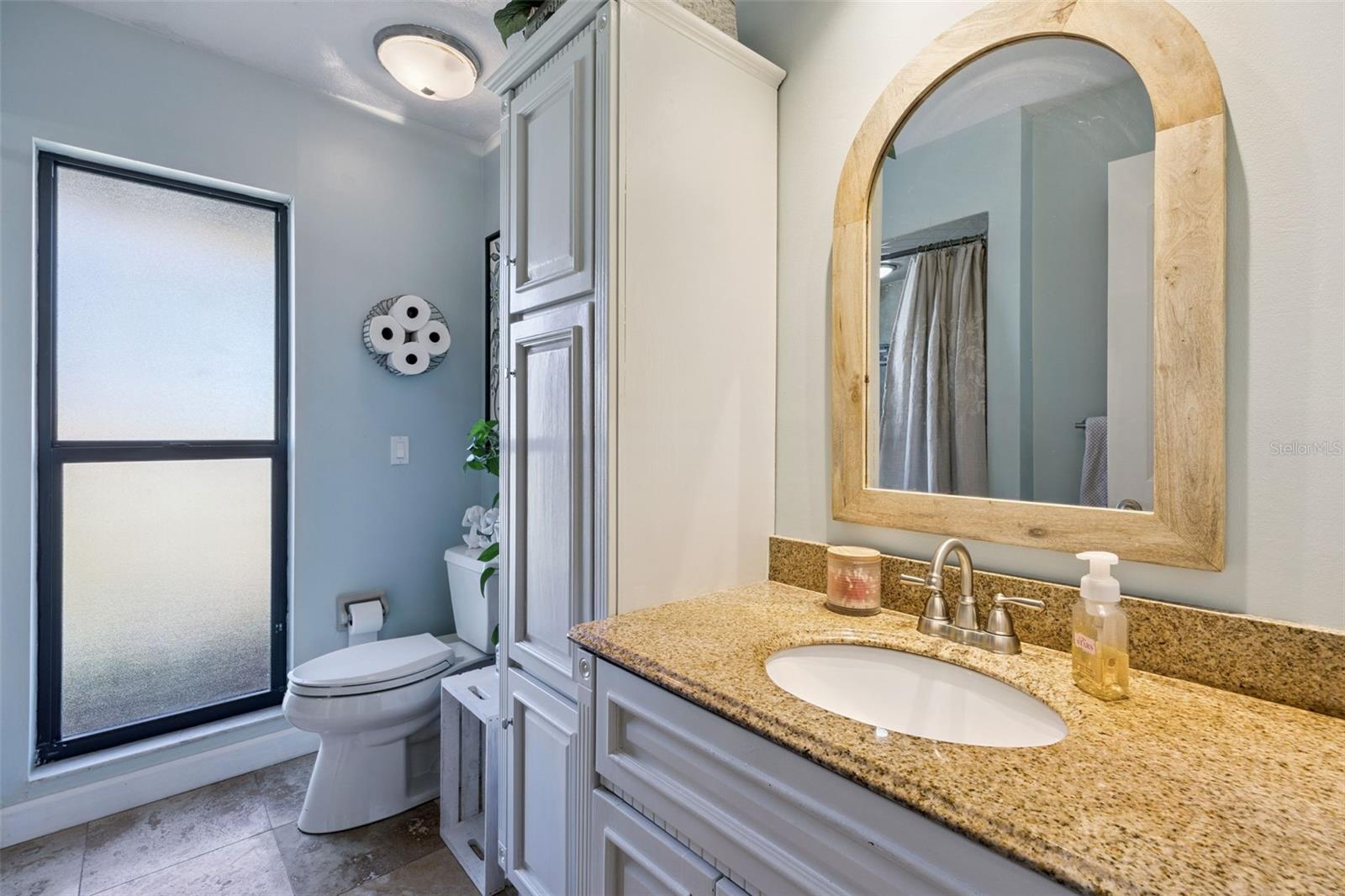 Image 30 of 41 For 5298 Jade Circle