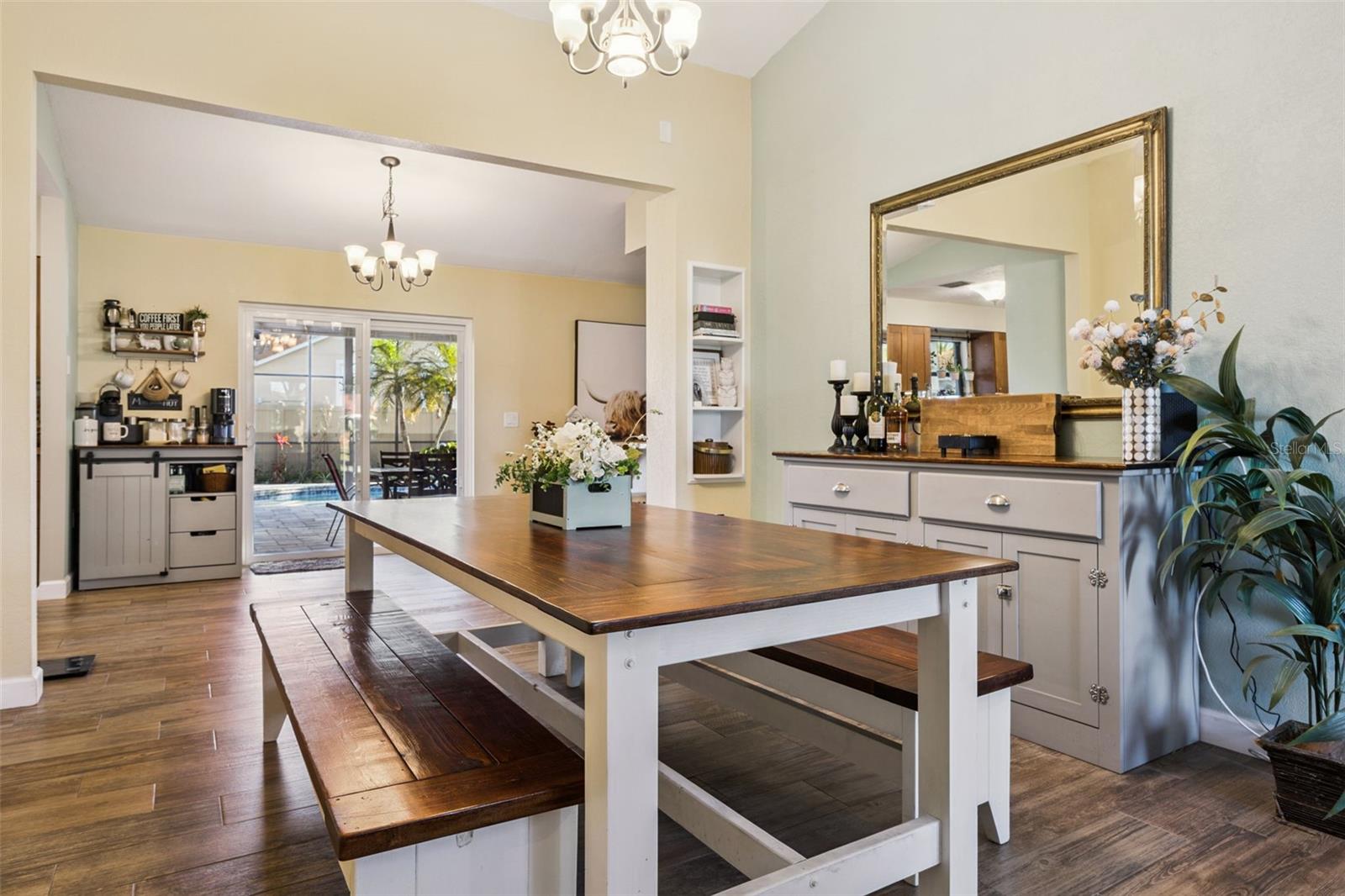 Image 6 of 41 For 5298 Jade Circle