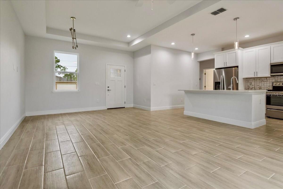 Image 5 of 16 For 959 11th Avenue