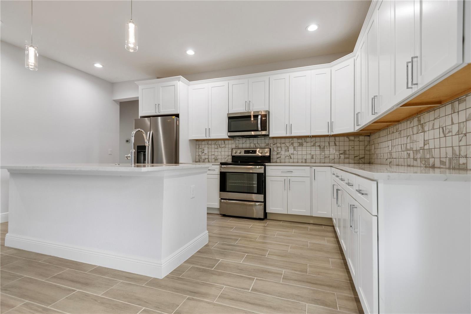 Image 7 of 16 For 959 11th Avenue