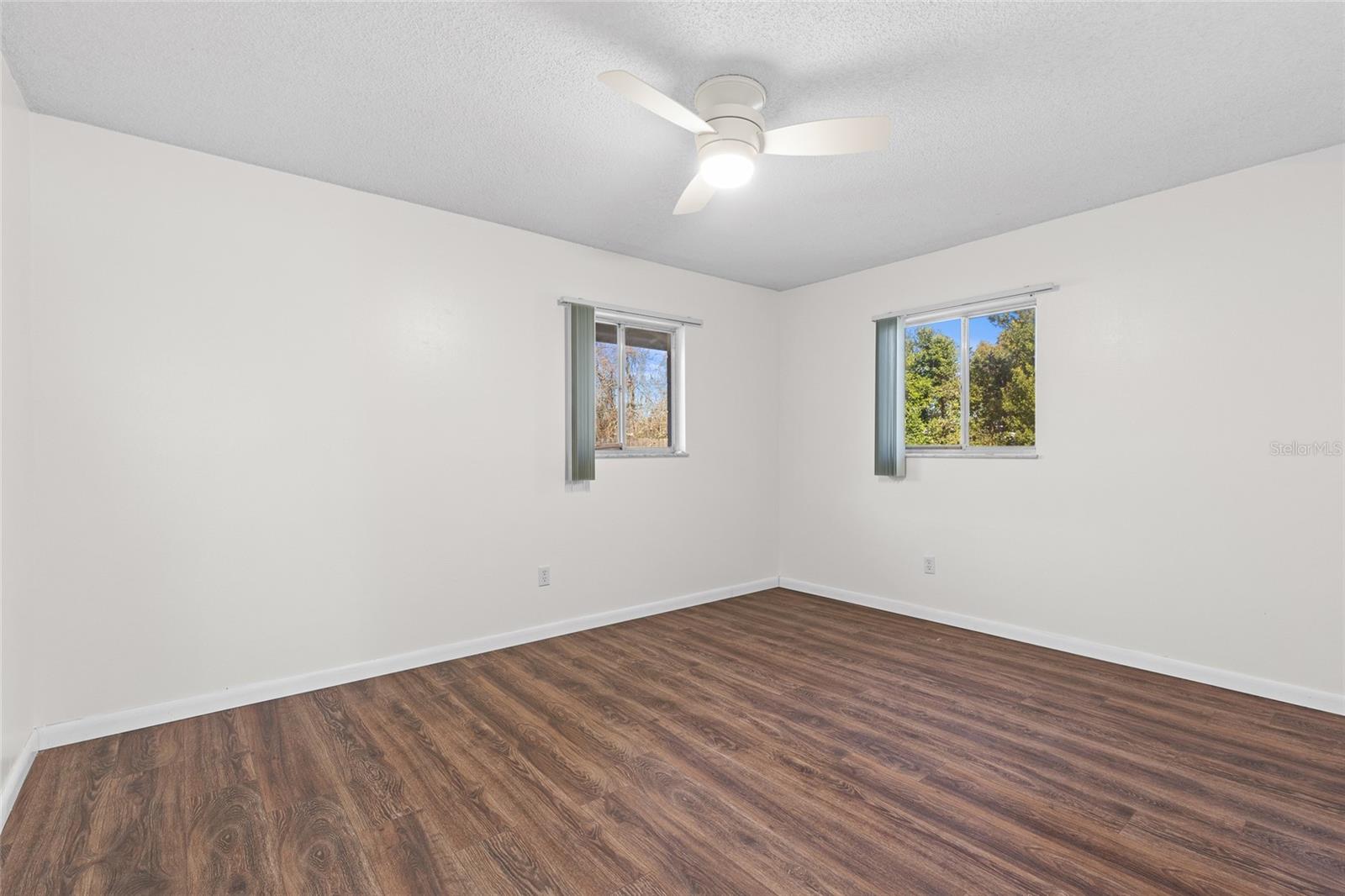 Image 14 of 42 For 105 Graham Road