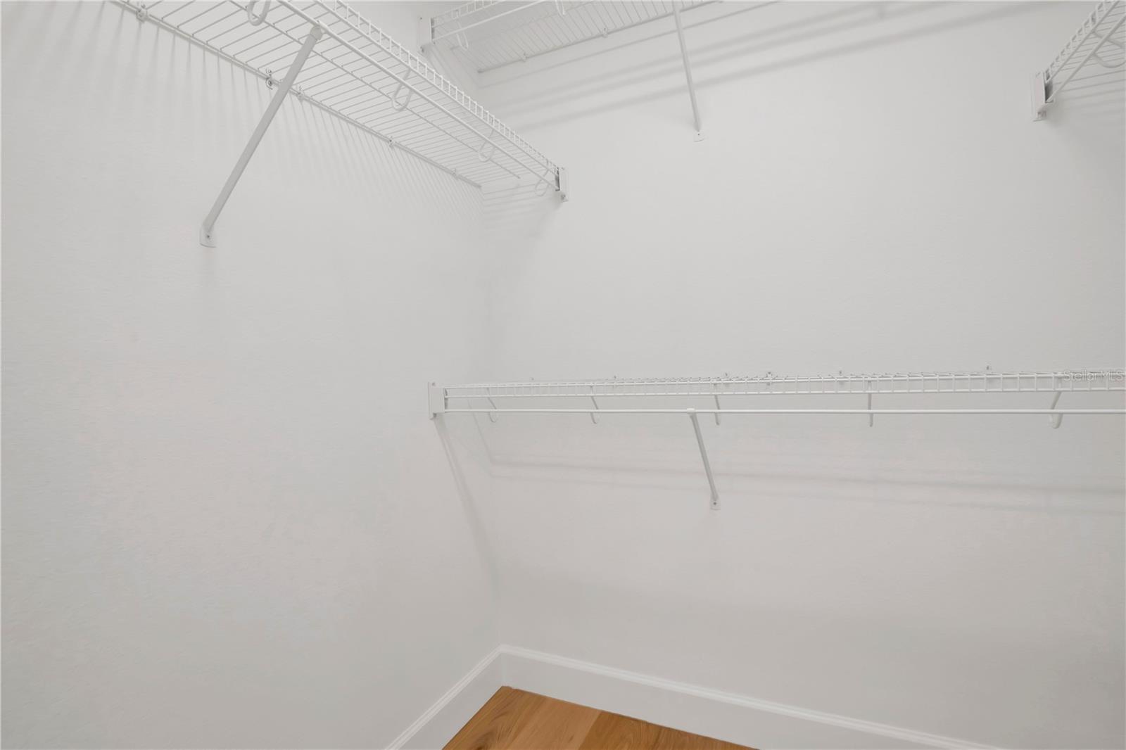 Image 14 of 40 For 214 Highbrooke Blvd