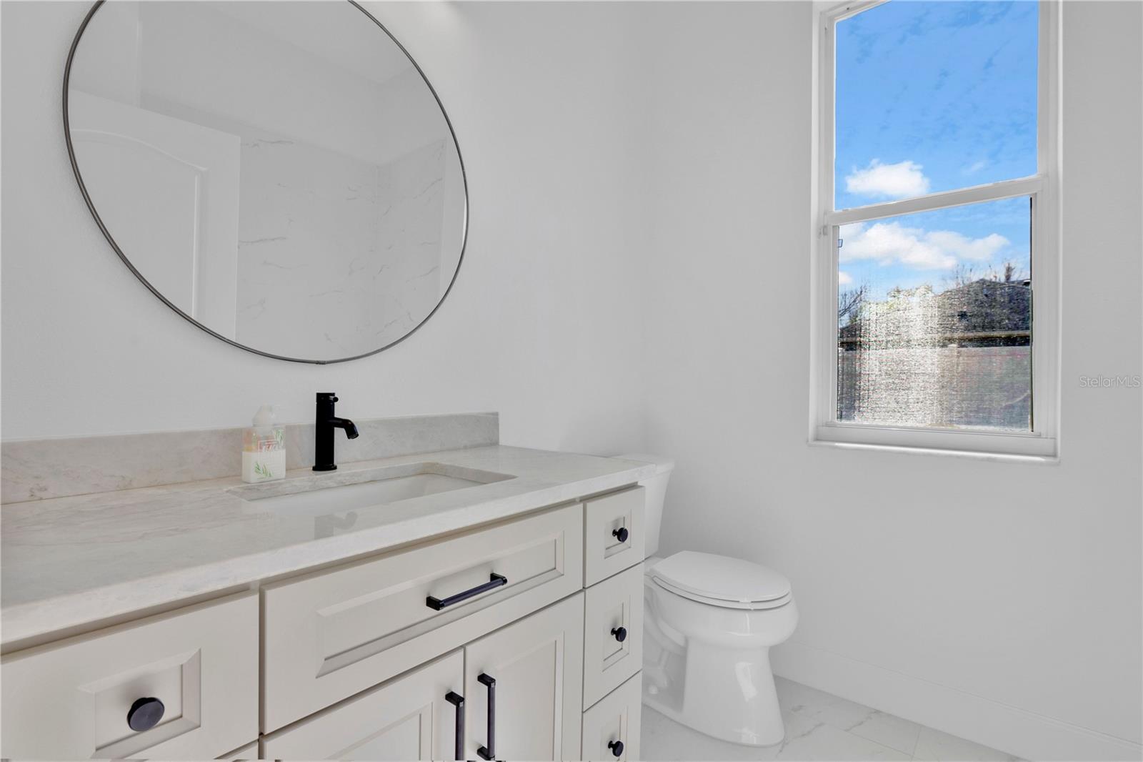 Image 18 of 40 For 214 Highbrooke Blvd