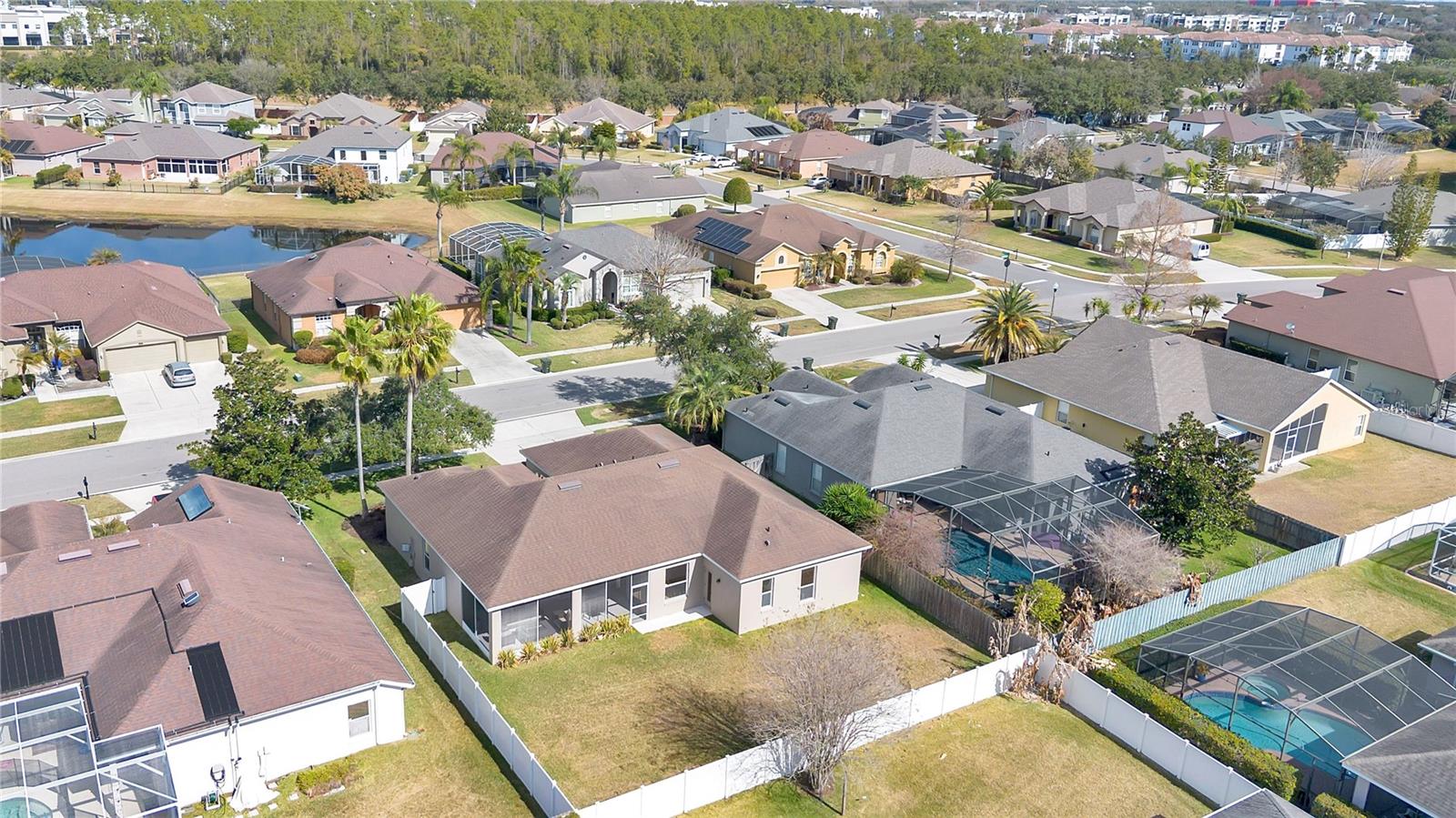 Image 36 of 40 For 214 Highbrooke Blvd