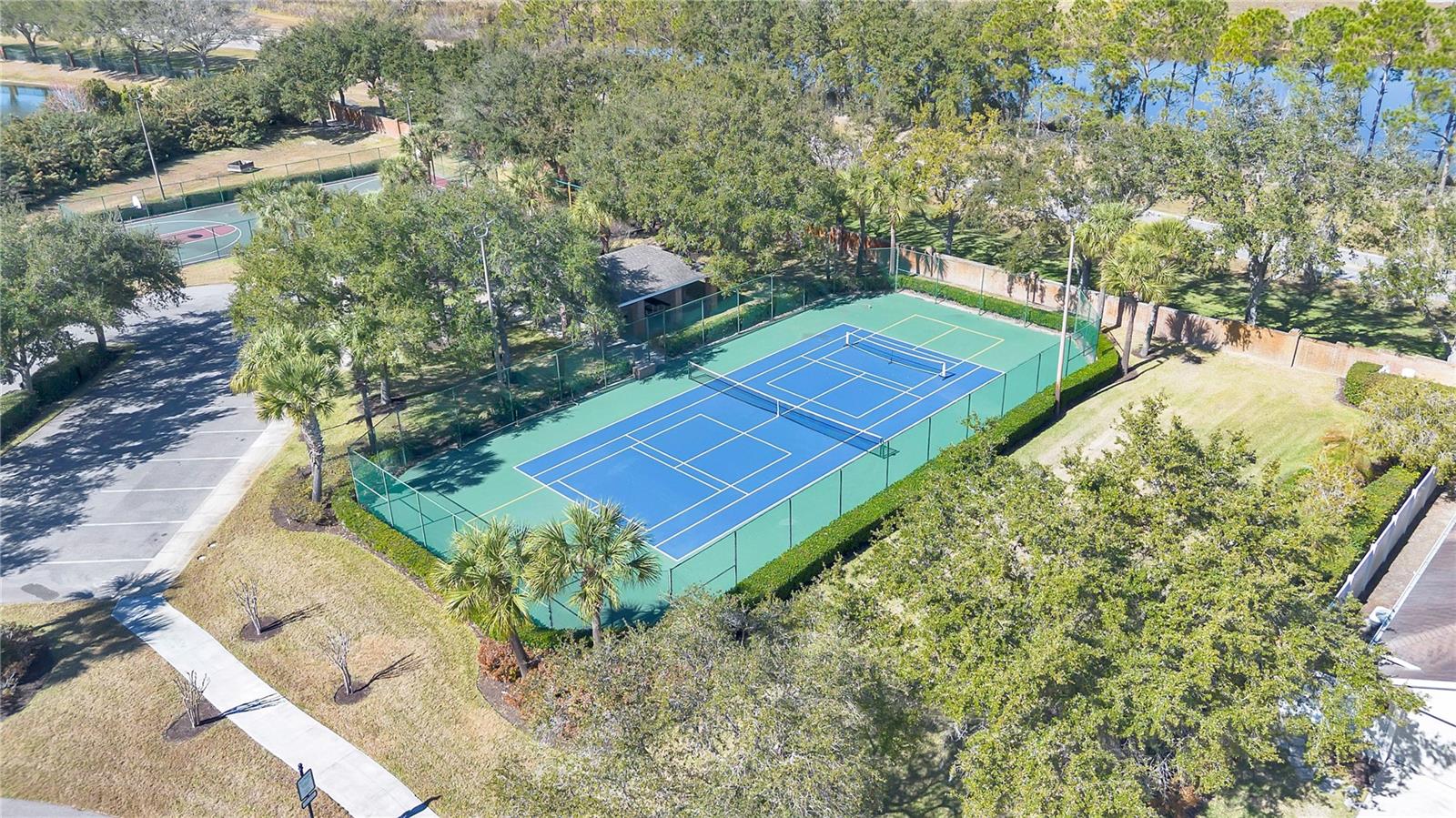 Image 37 of 40 For 214 Highbrooke Blvd