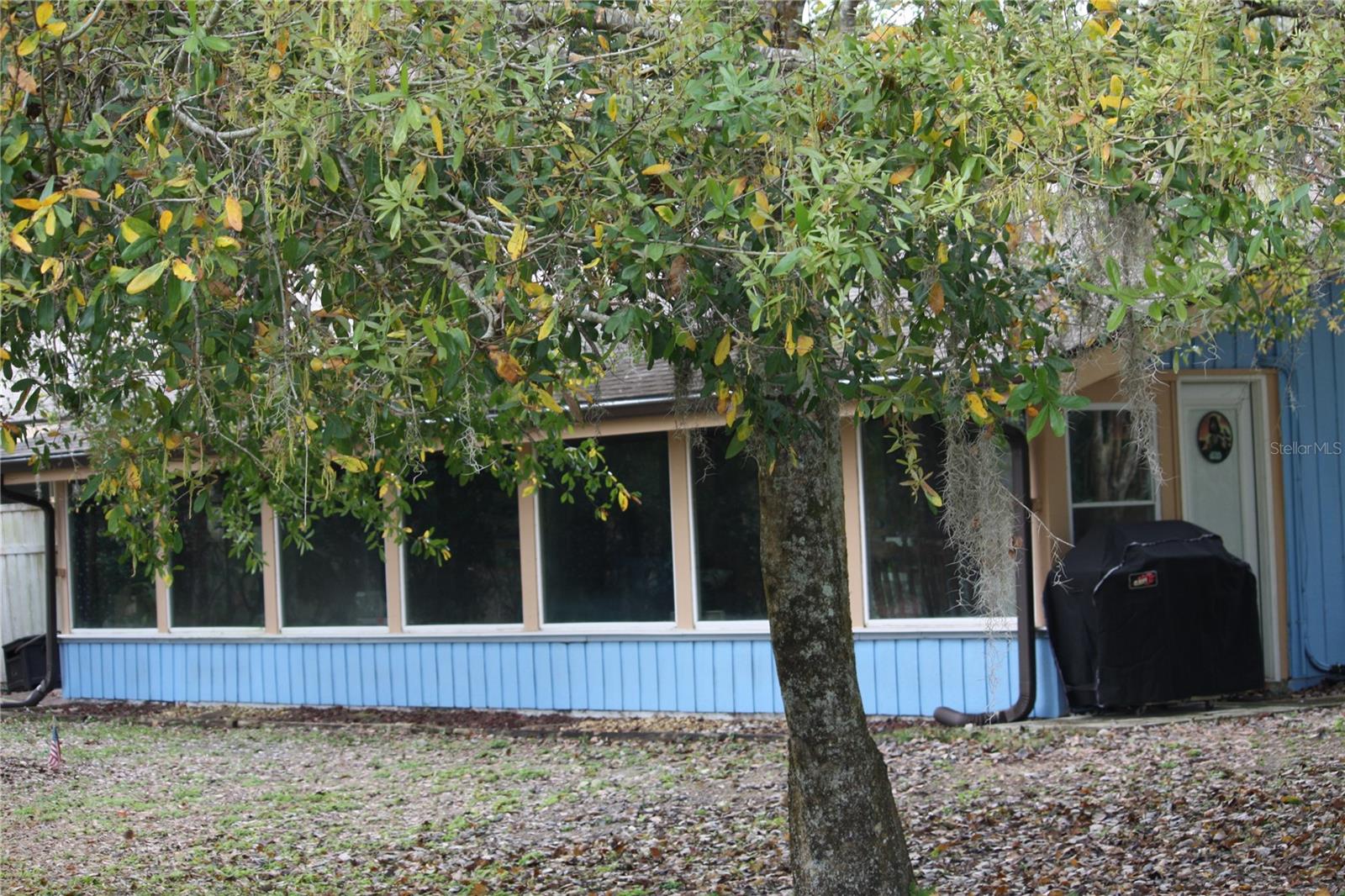 Image 27 of 34 For 14 Canterbury Drive