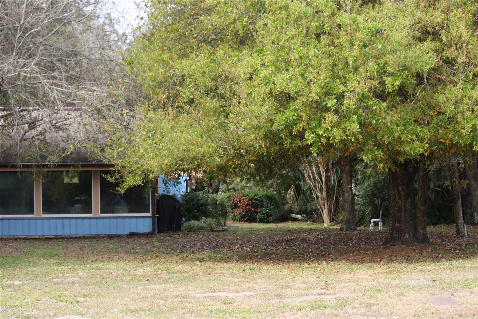 Image 28 of 34 For 14 Canterbury Drive