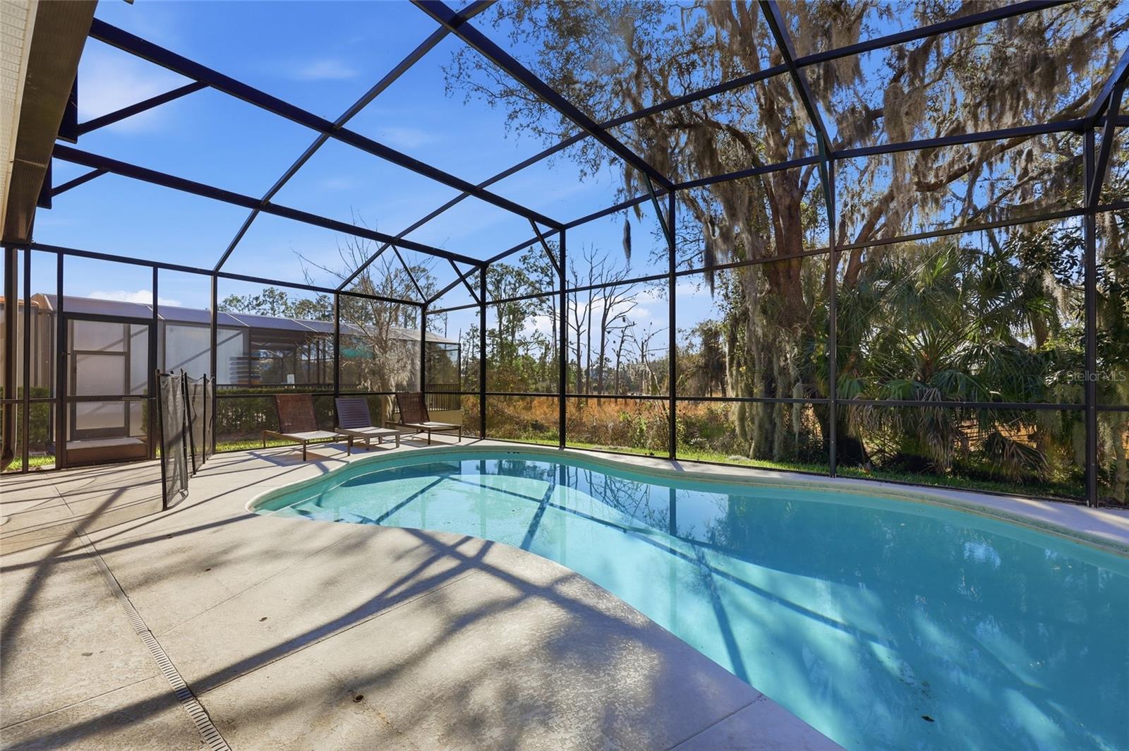 Image 17 of 83 For 6116 Broad Oak Drive