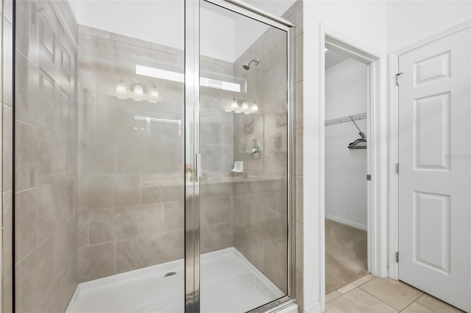 Image 34 of 83 For 6116 Broad Oak Drive