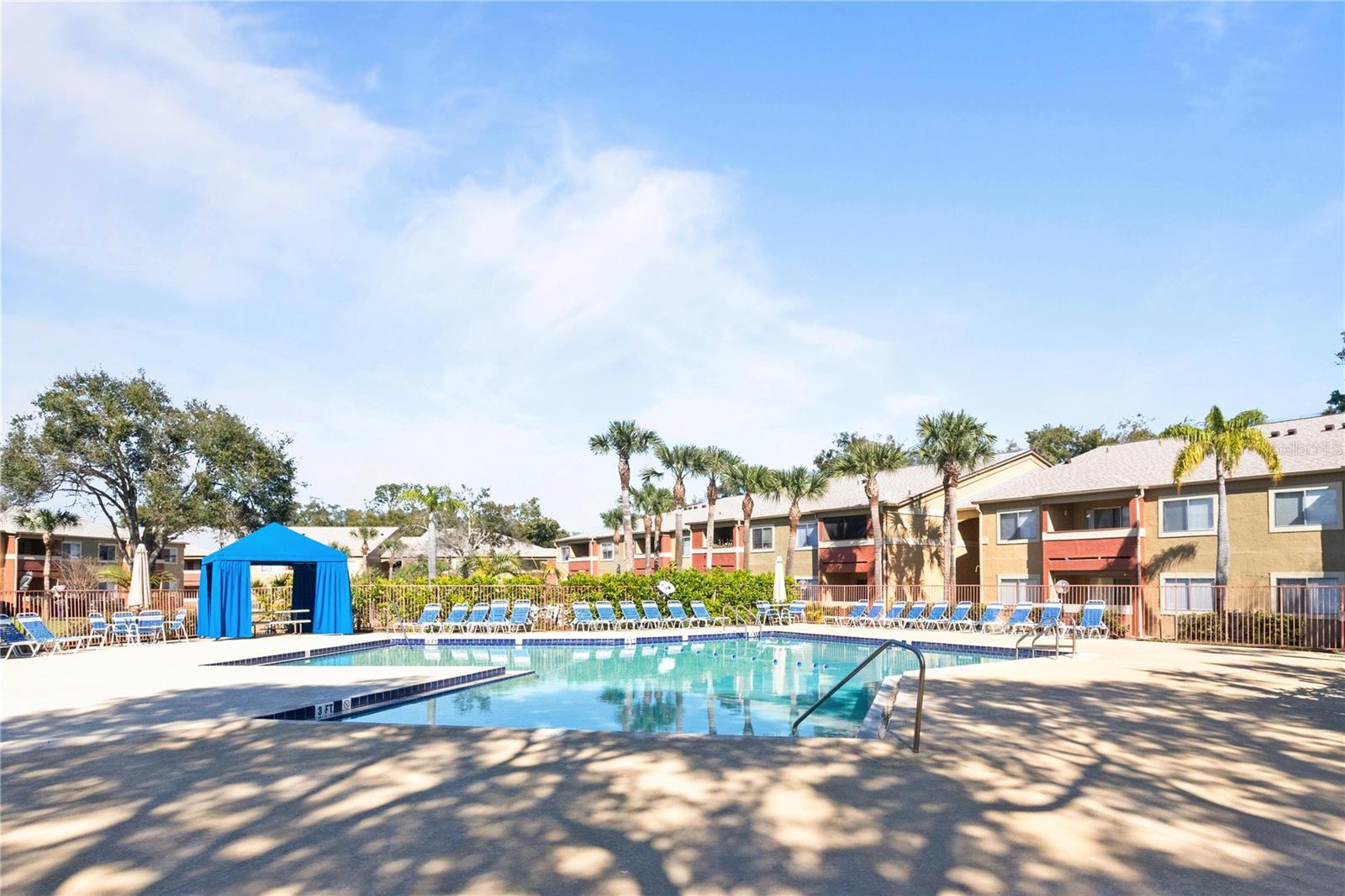 Image 15 of 20 For 612 Kenwick Circle 103