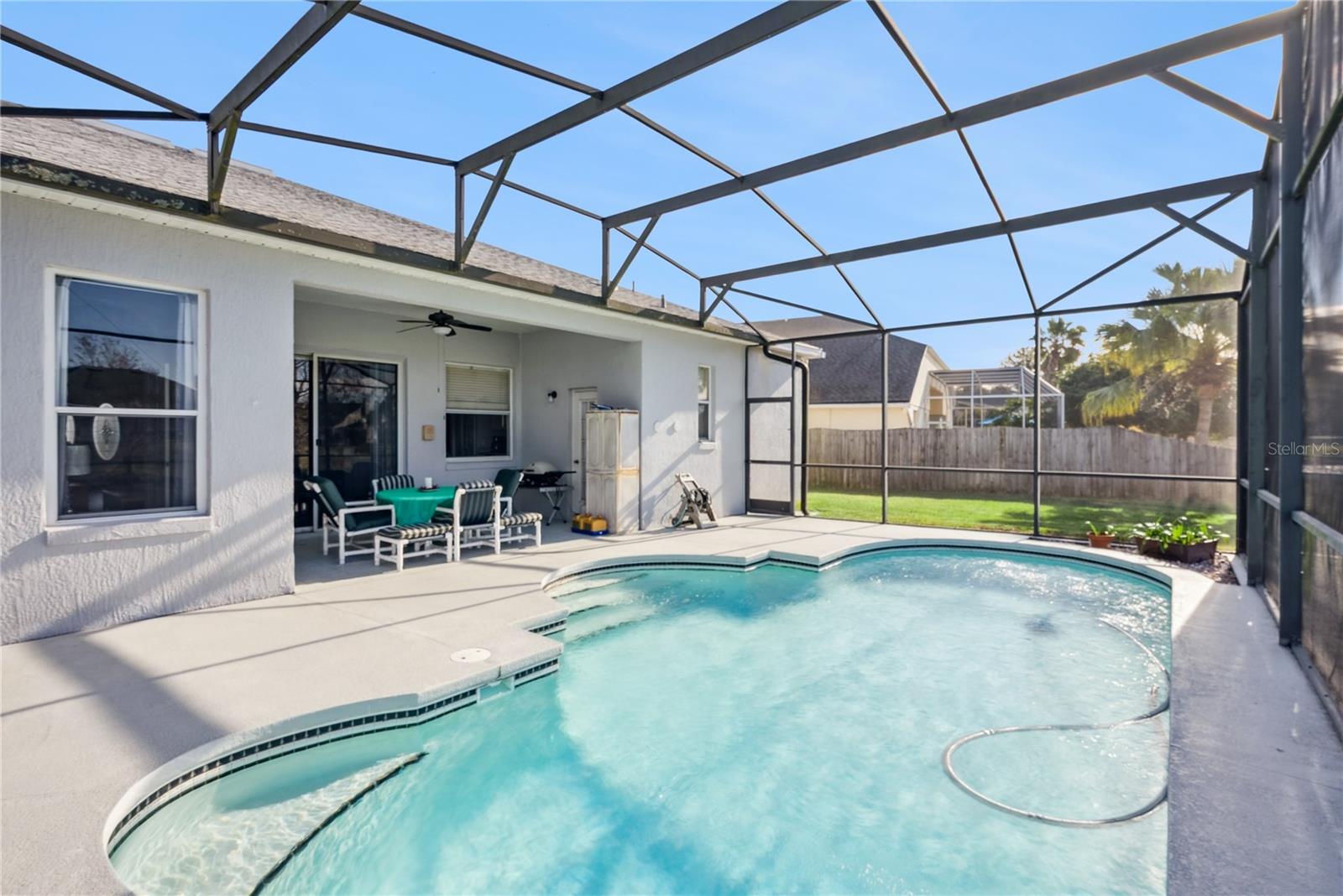 Image 39 of 43 For 639 Lakehaven Circle