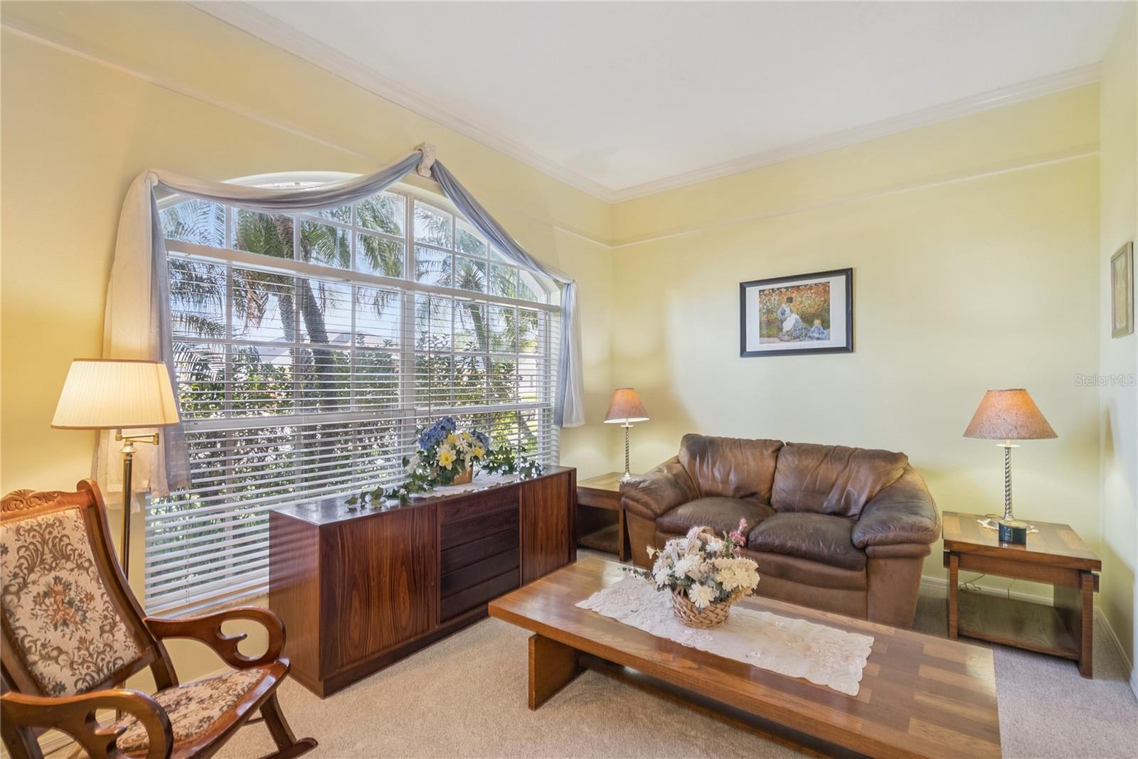 Image 9 of 43 For 639 Lakehaven Circle