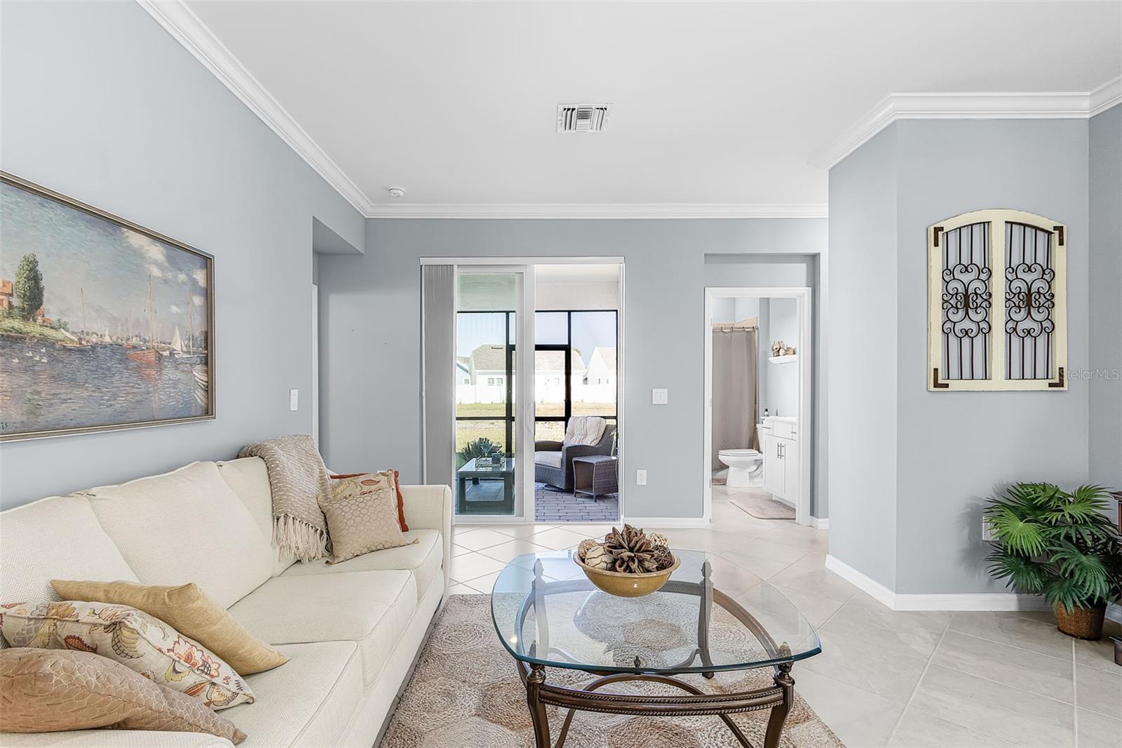 Image 17 of 25 For 11420 Burgundy Drive