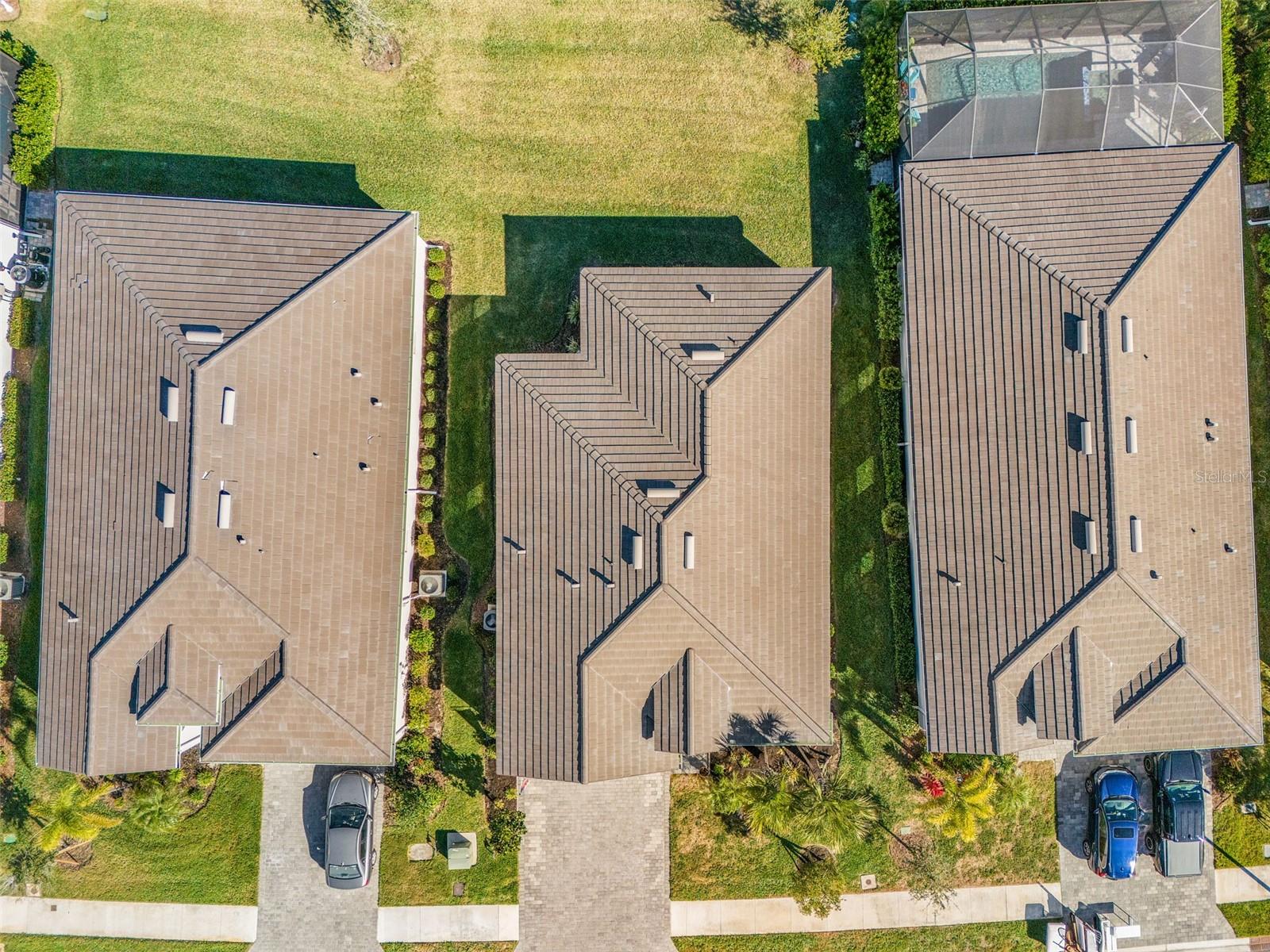 Image 23 of 25 For 11420 Burgundy Drive