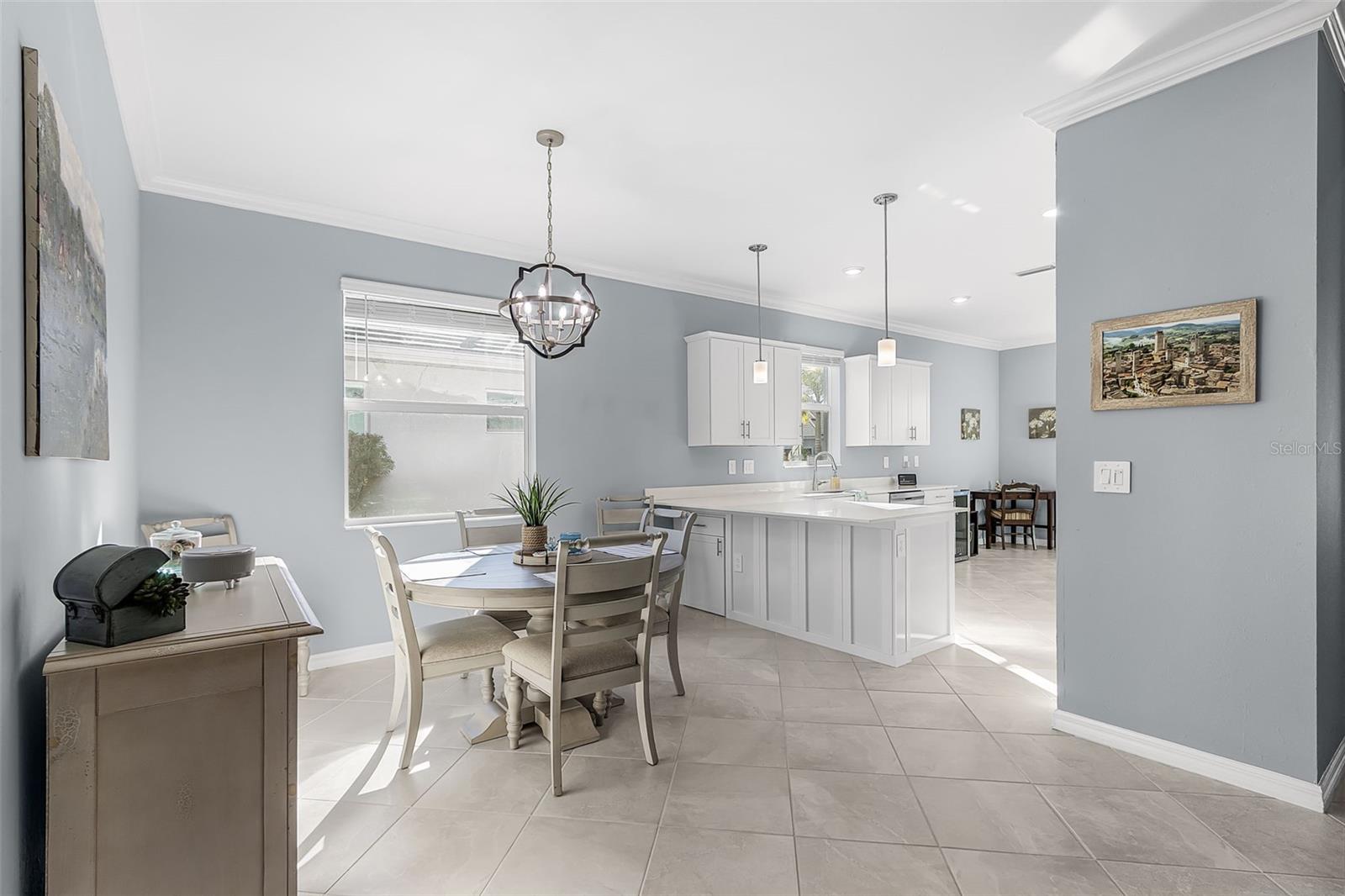 Image 4 of 25 For 11420 Burgundy Drive