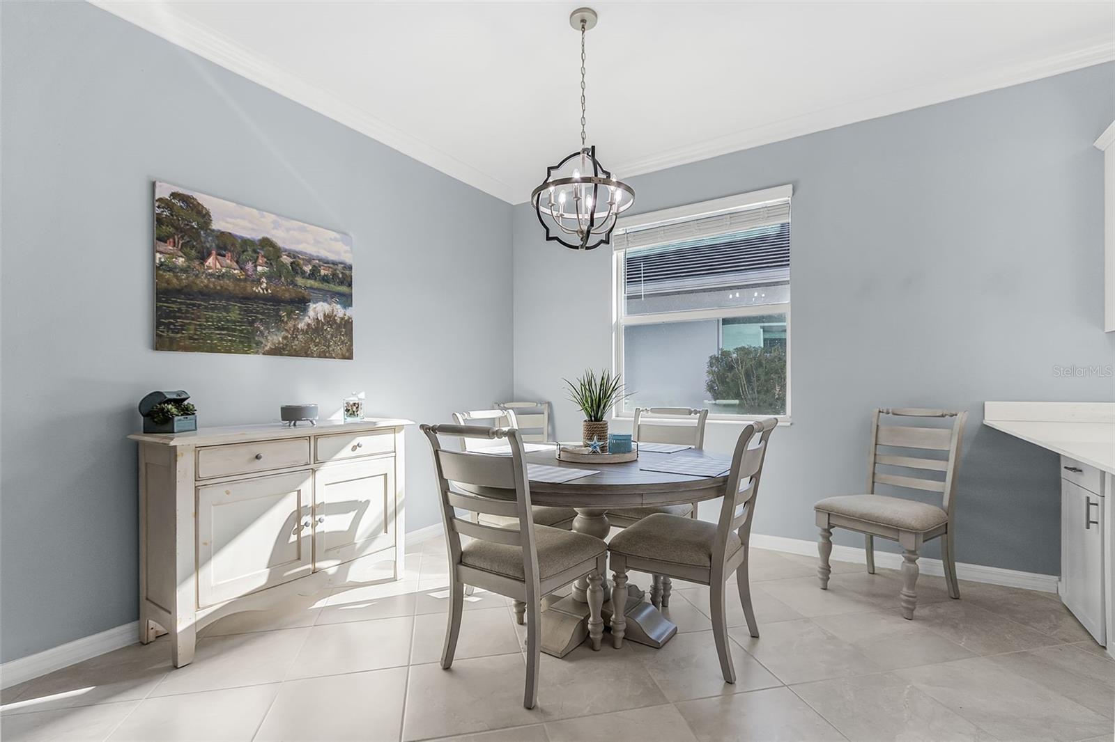 Image 5 of 25 For 11420 Burgundy Drive