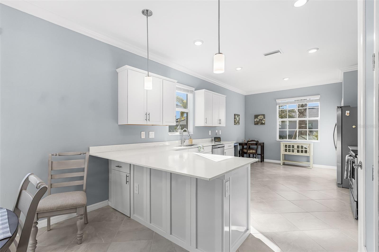 Image 6 of 25 For 11420 Burgundy Drive