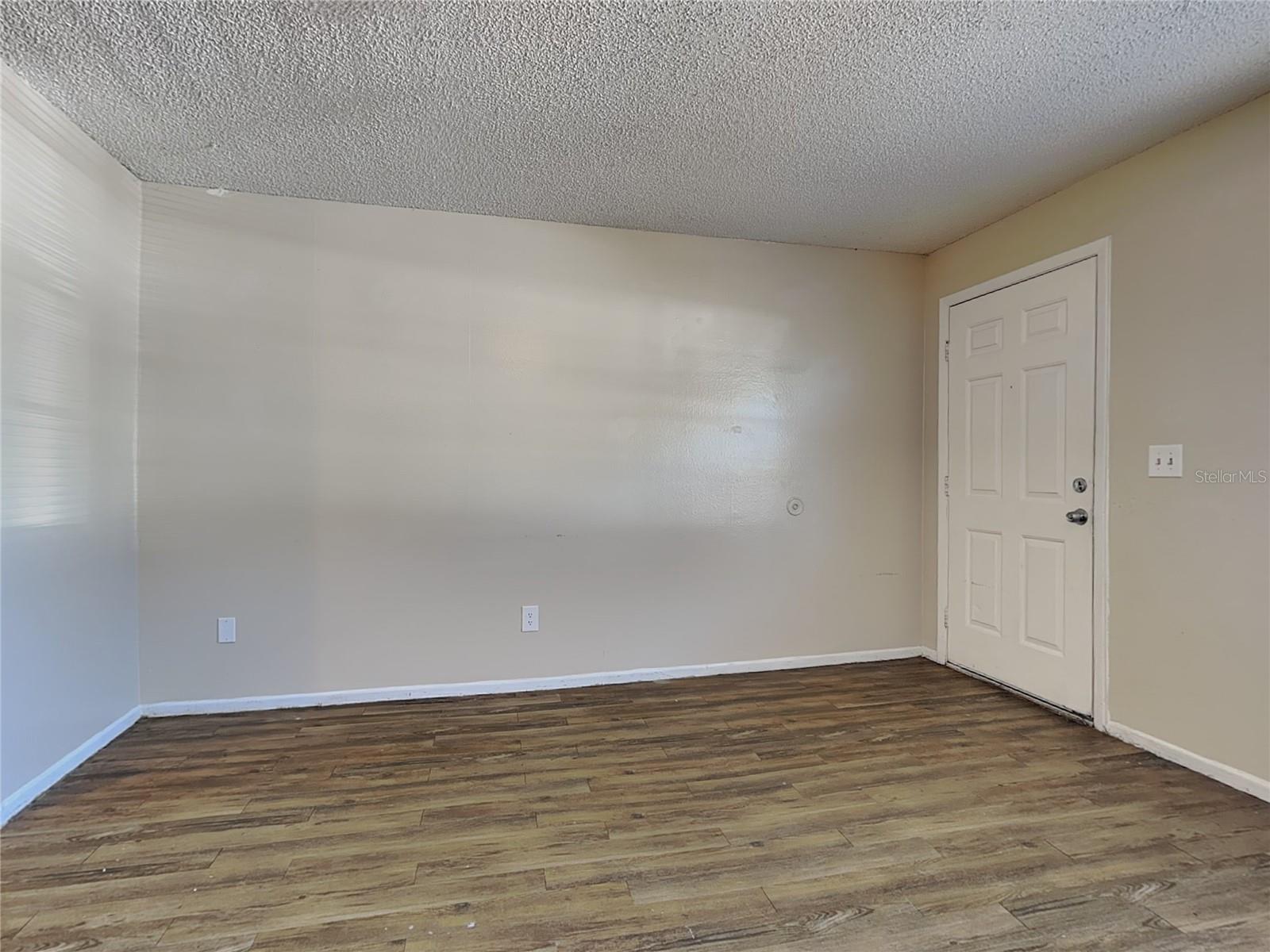 Image 11 of 12 For 15696 Bolesta Road A