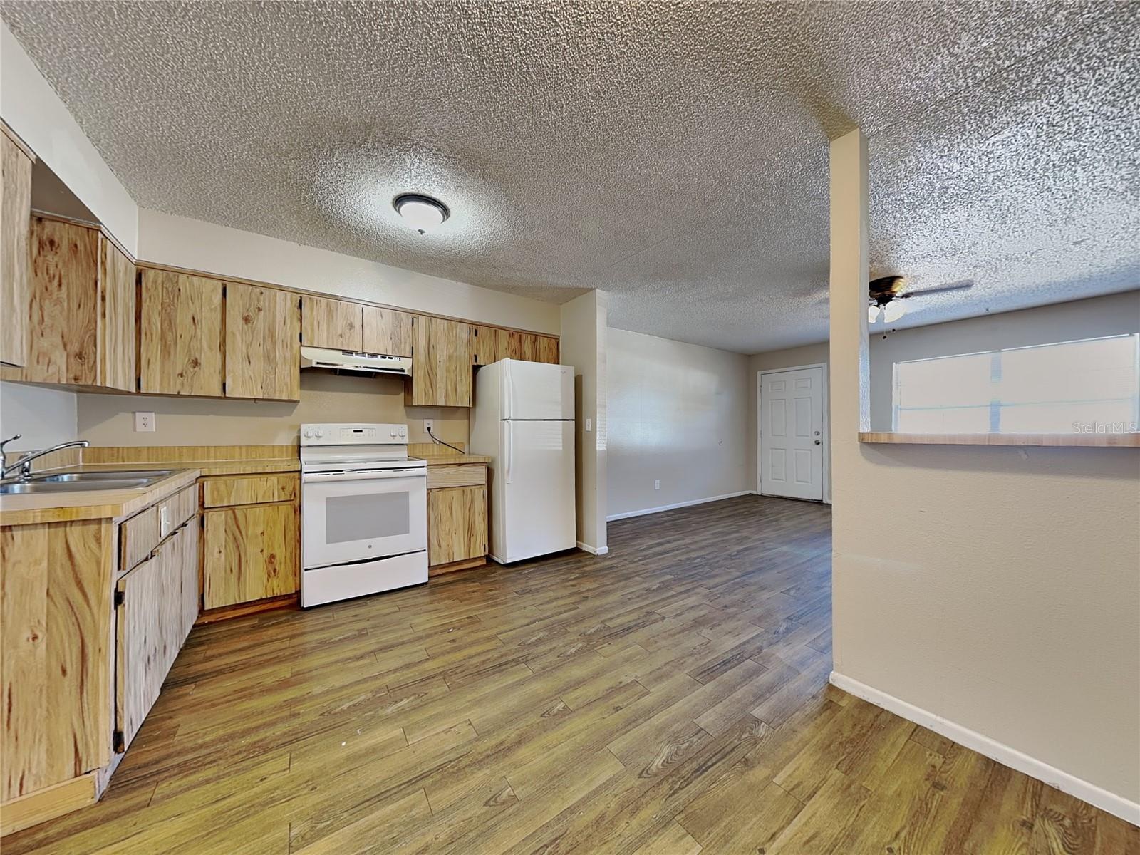 Image 2 of 12 For 15696 Bolesta Road A