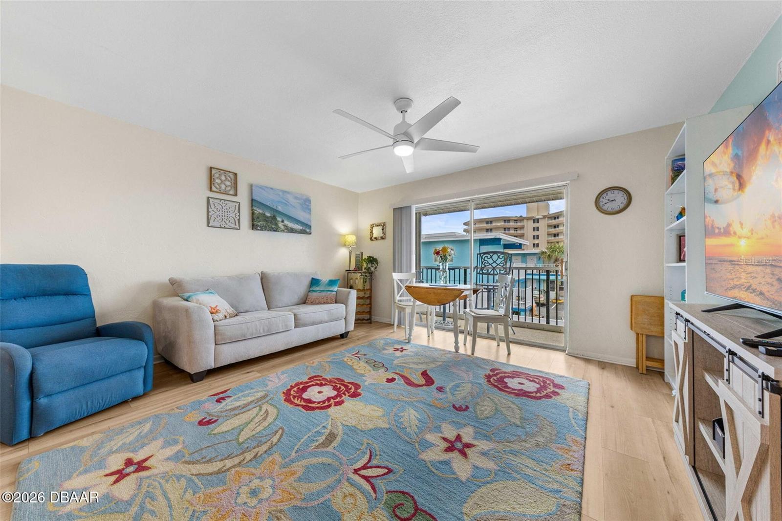 Image 15 of 42 For 3615 Atlantic Avenue 210