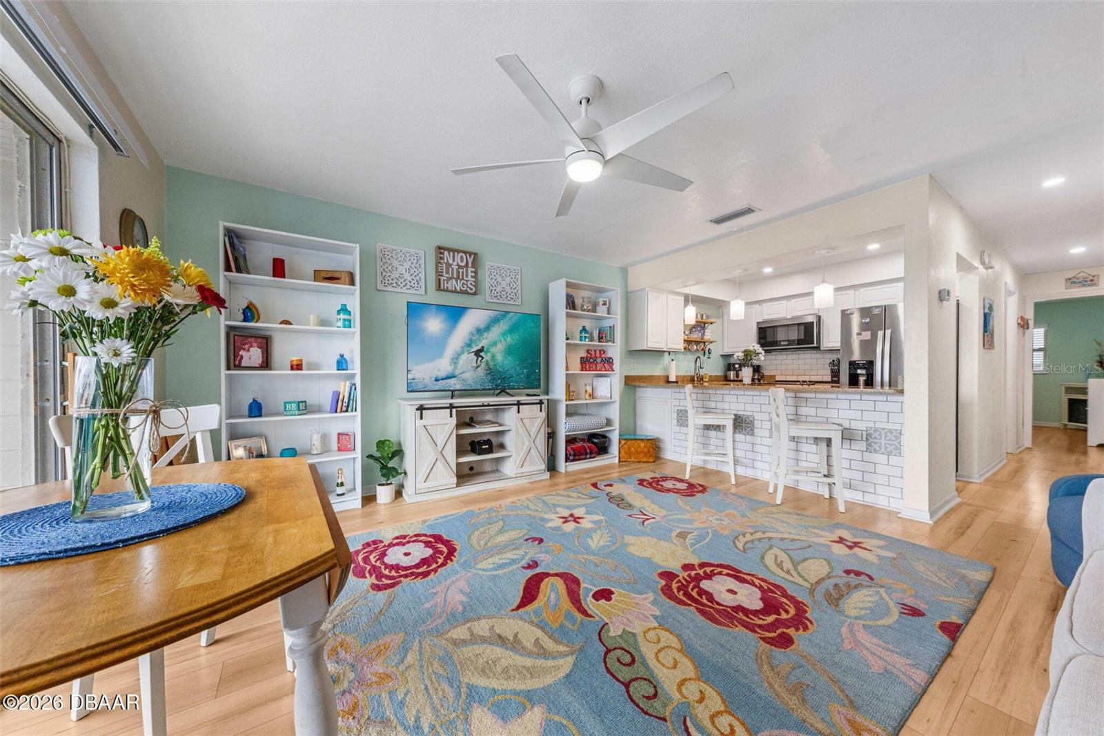 Image 16 of 42 For 3615 Atlantic Avenue 210