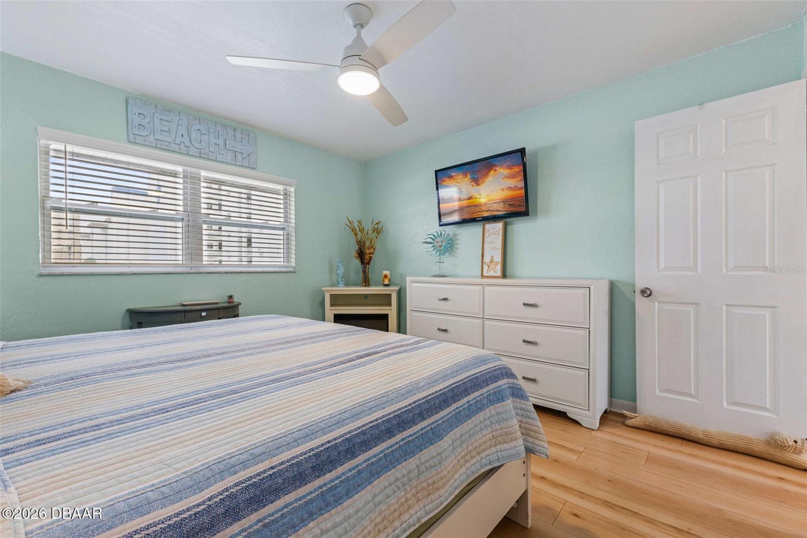 Image 23 of 42 For 3615 Atlantic Avenue 210