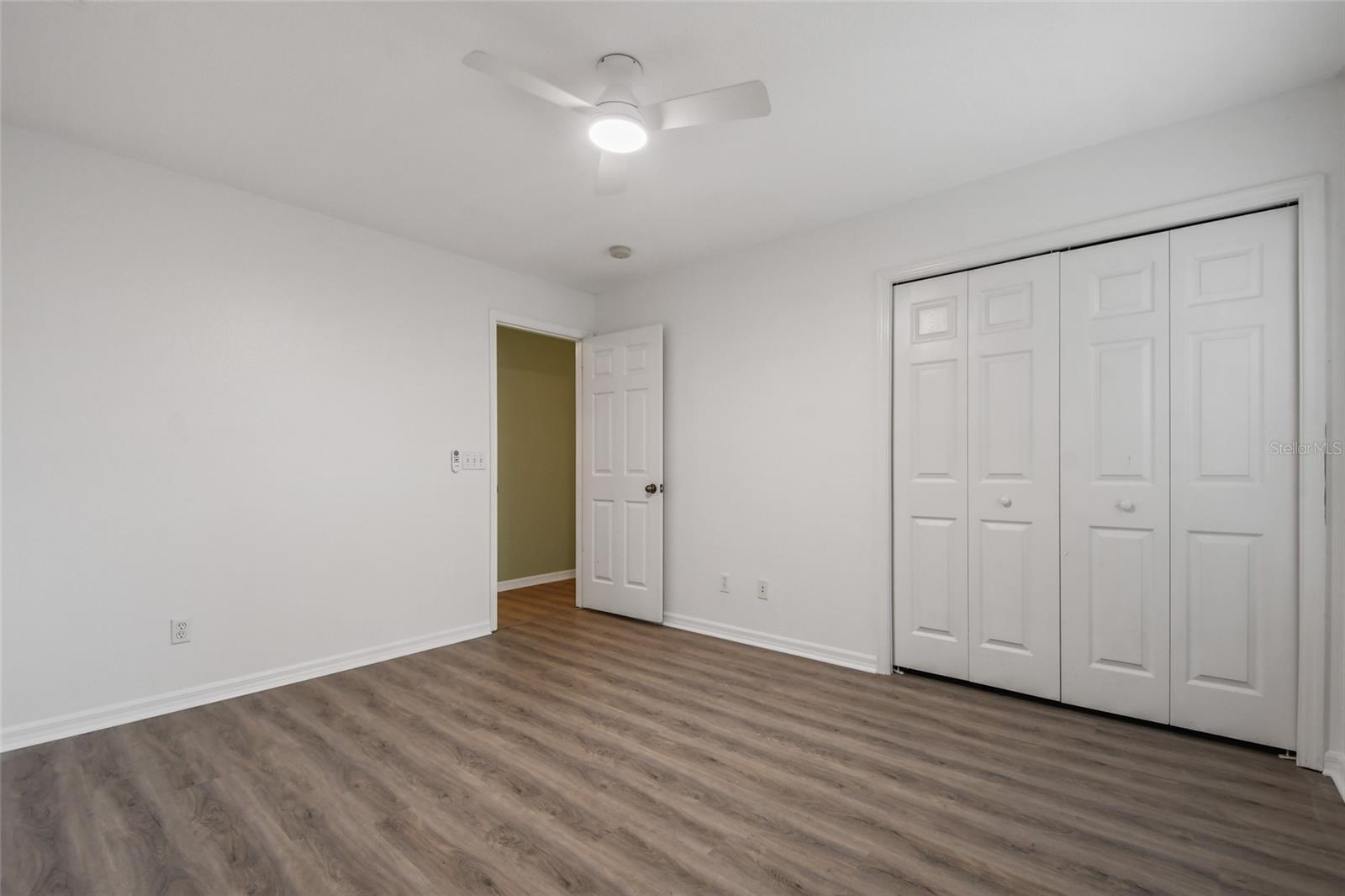 Image 25 of 48 For 2012 Knollcrest Drive