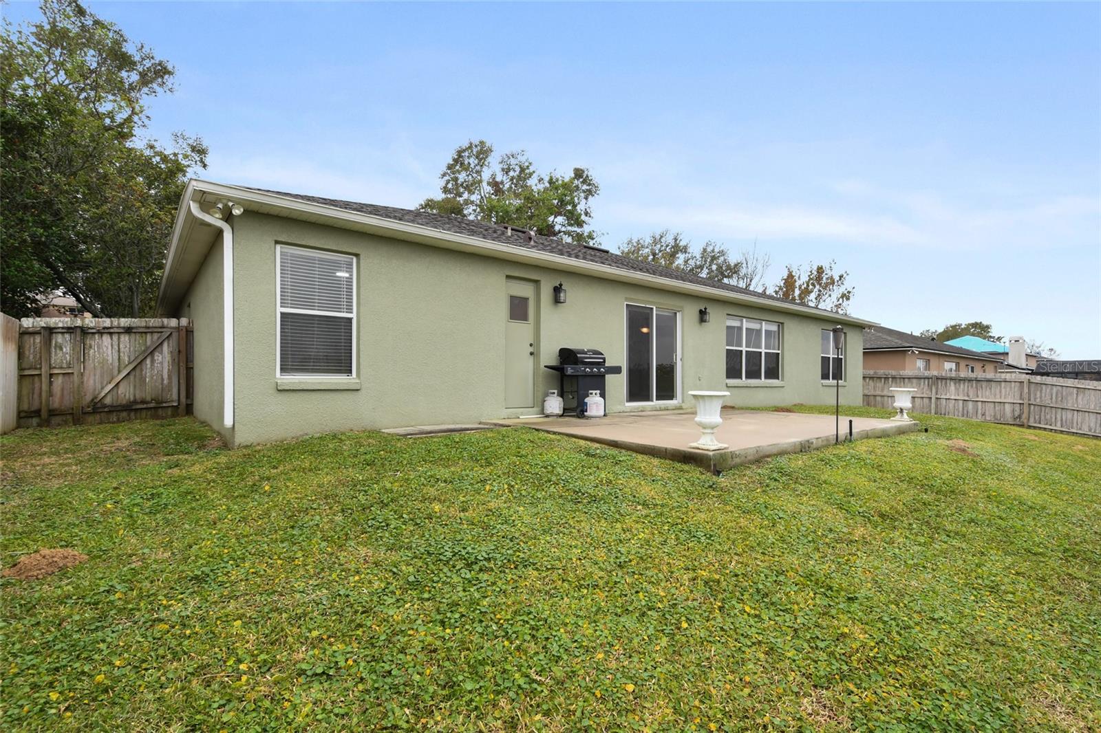 Image 31 of 48 For 2012 Knollcrest Drive