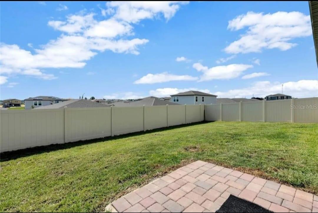 Image 9 of 11 For 1431 Saguaro Street