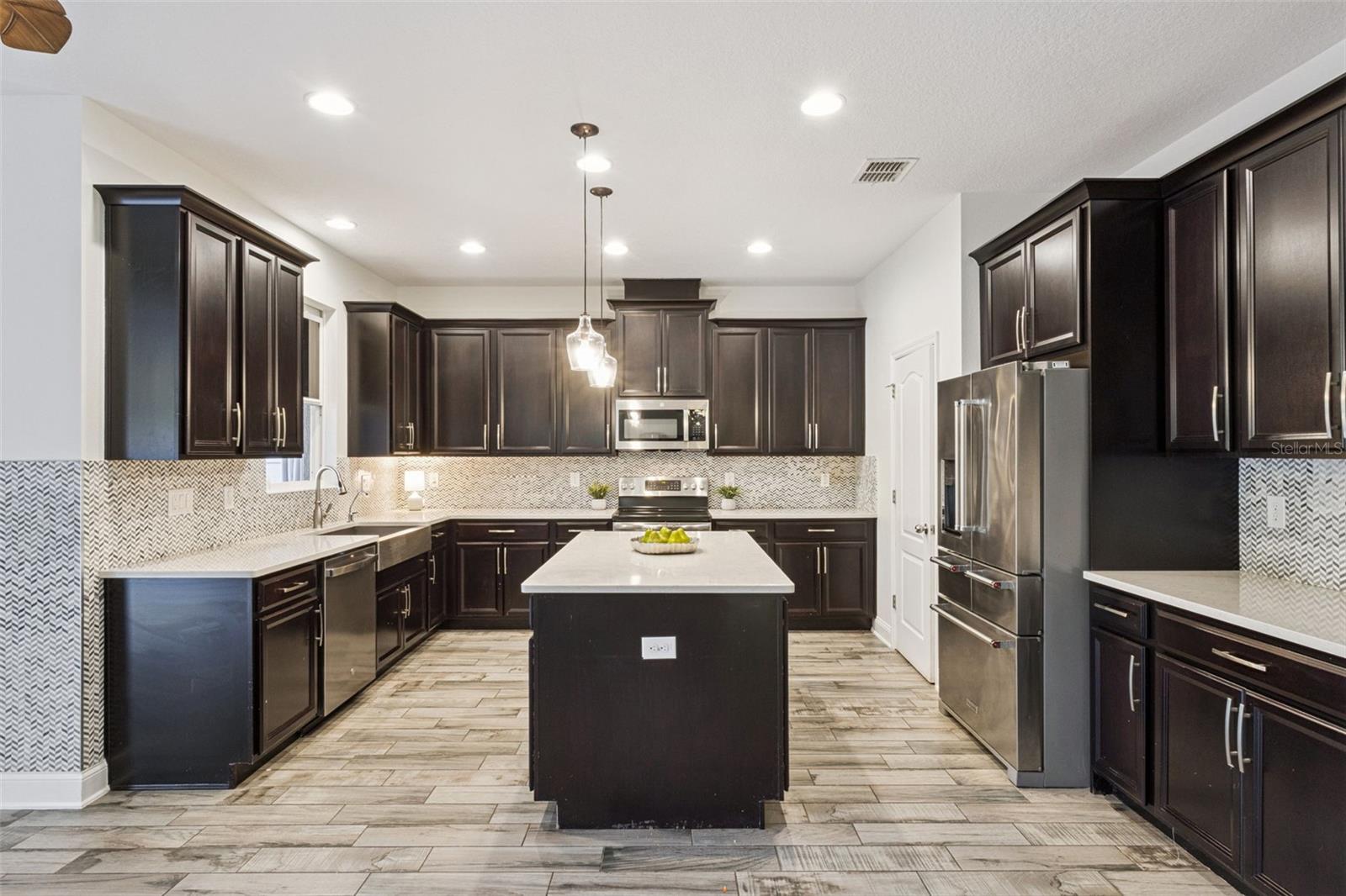 Image 14 of 55 For 15481 Murcott Harvest Loop