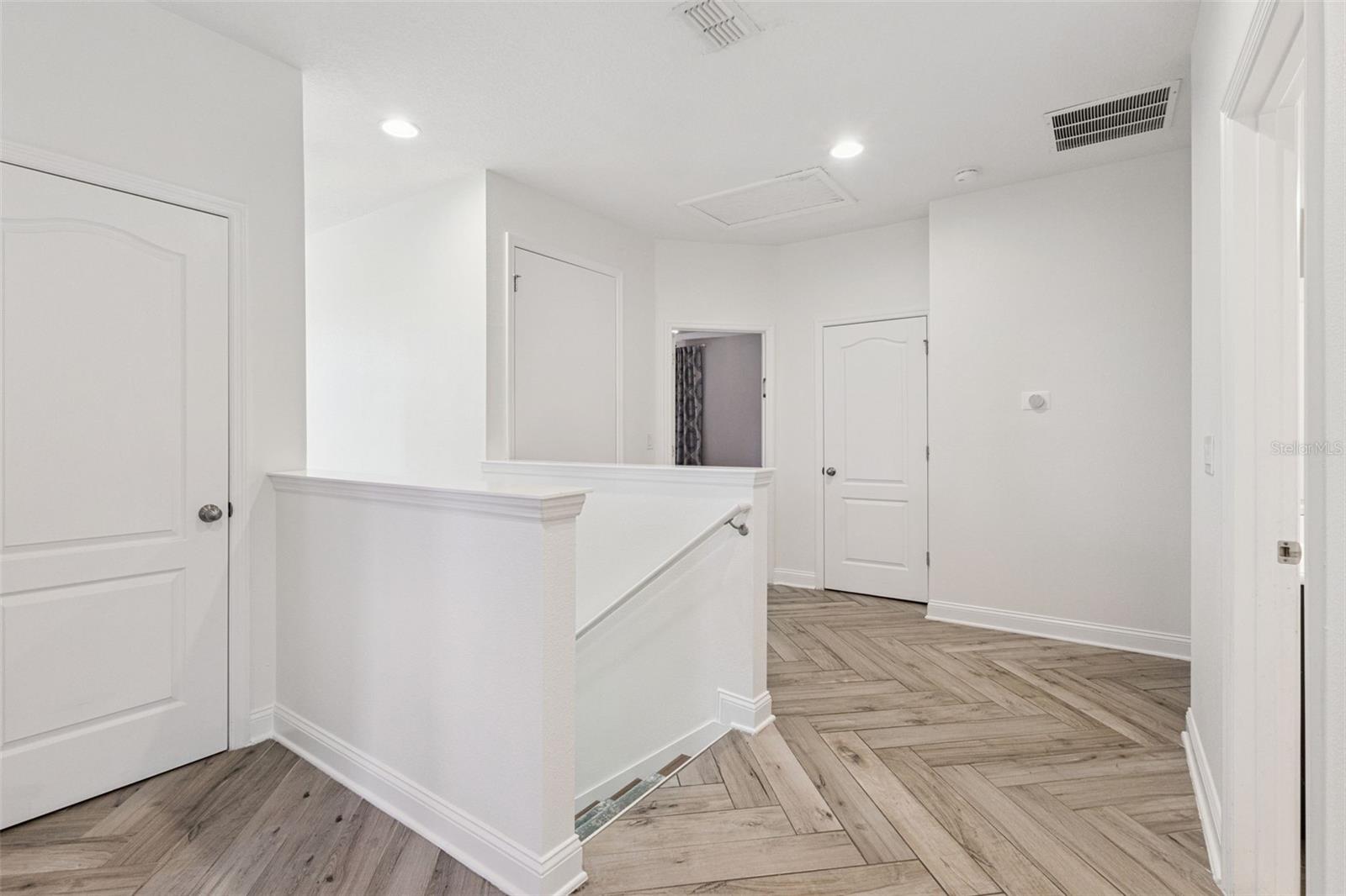 Image 16 of 55 For 15481 Murcott Harvest Loop