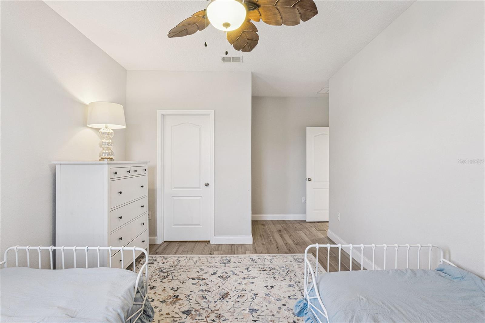 Image 21 of 55 For 15481 Murcott Harvest Loop