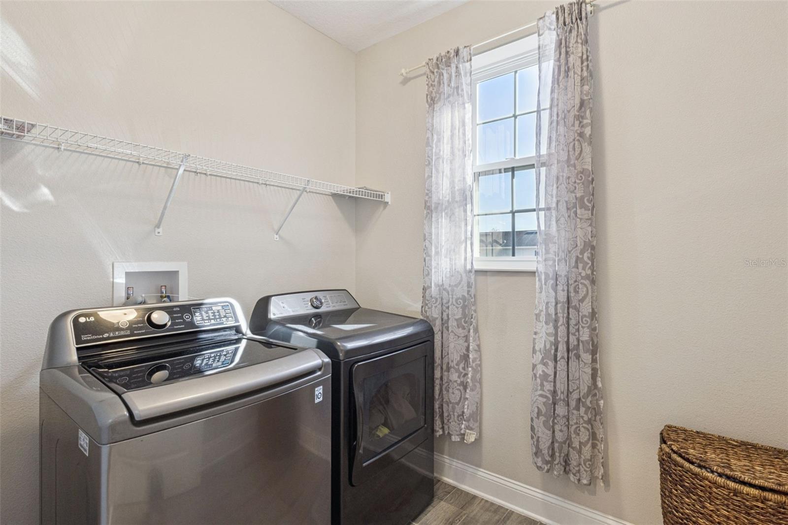 Image 32 of 55 For 15481 Murcott Harvest Loop