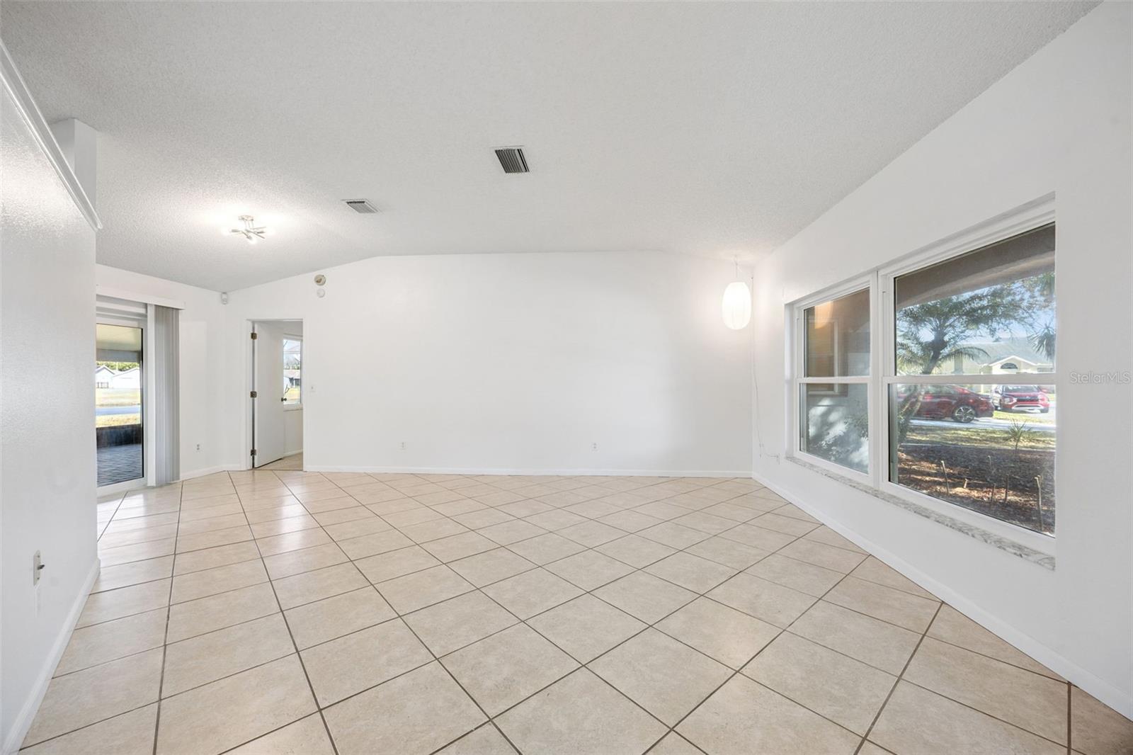 Image 10 of 60 For 5111 Dorrington Lane