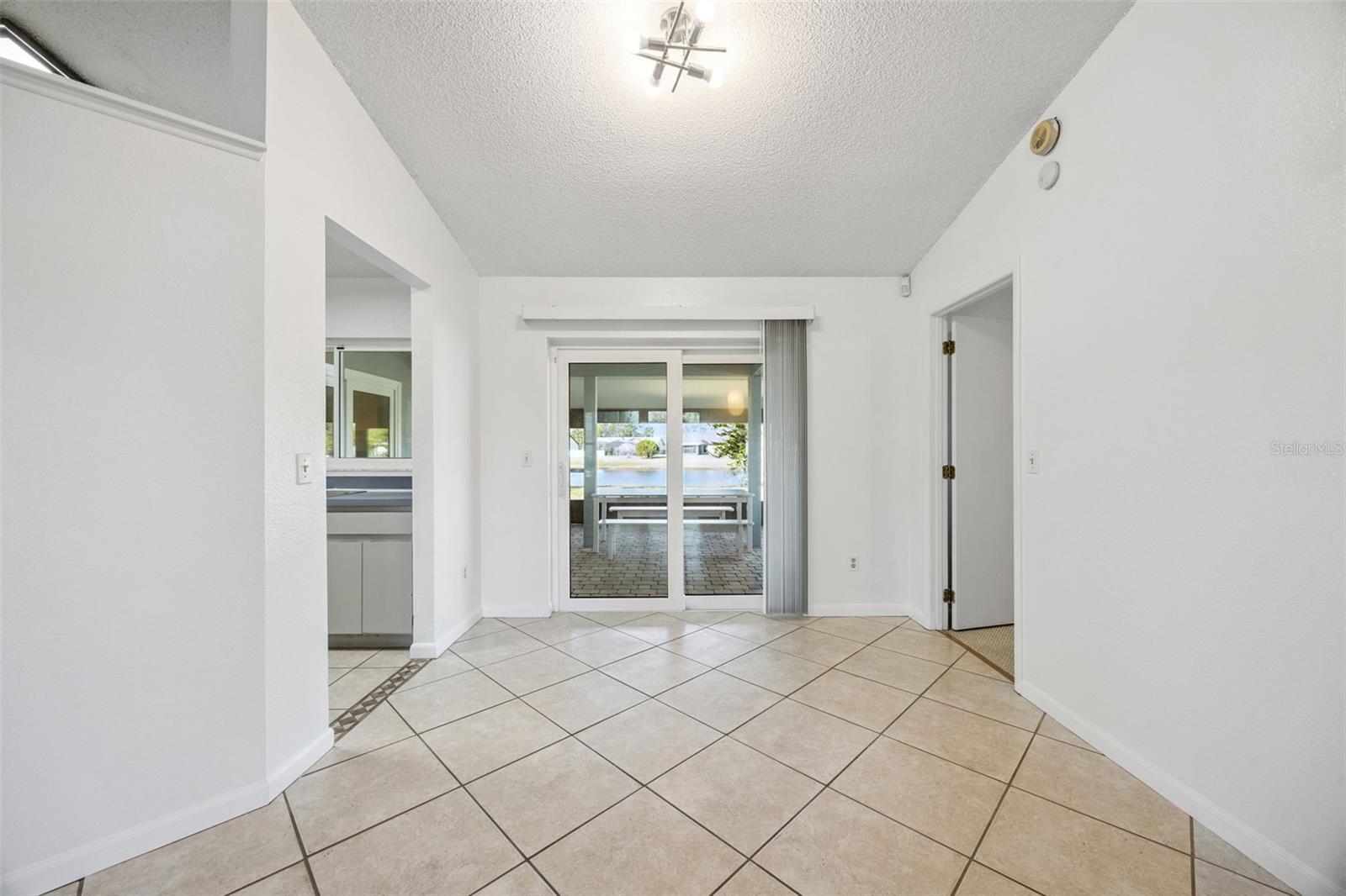 Image 21 of 60 For 5111 Dorrington Lane