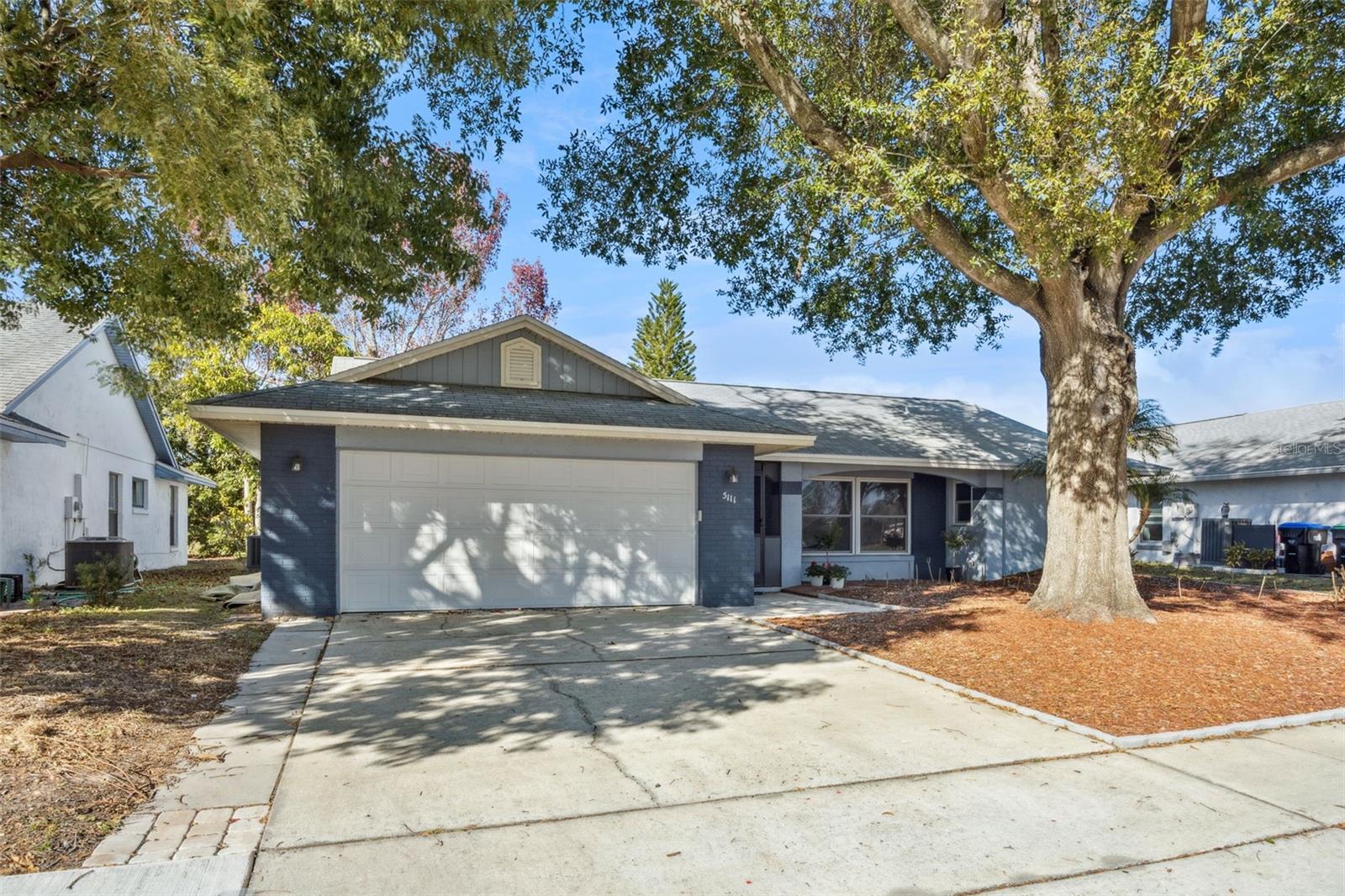 Image 3 of 60 For 5111 Dorrington Lane