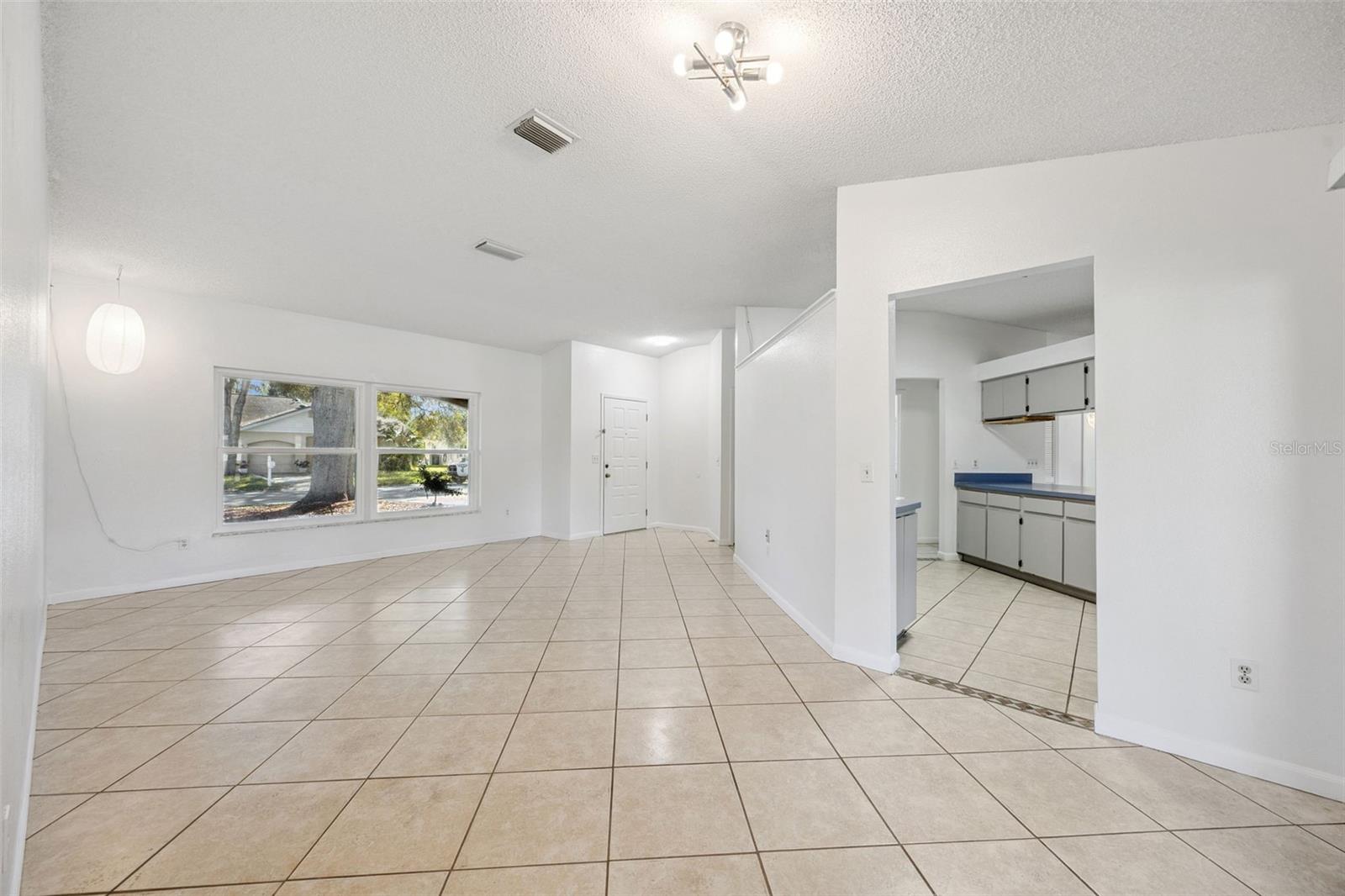 Image 7 of 60 For 5111 Dorrington Lane