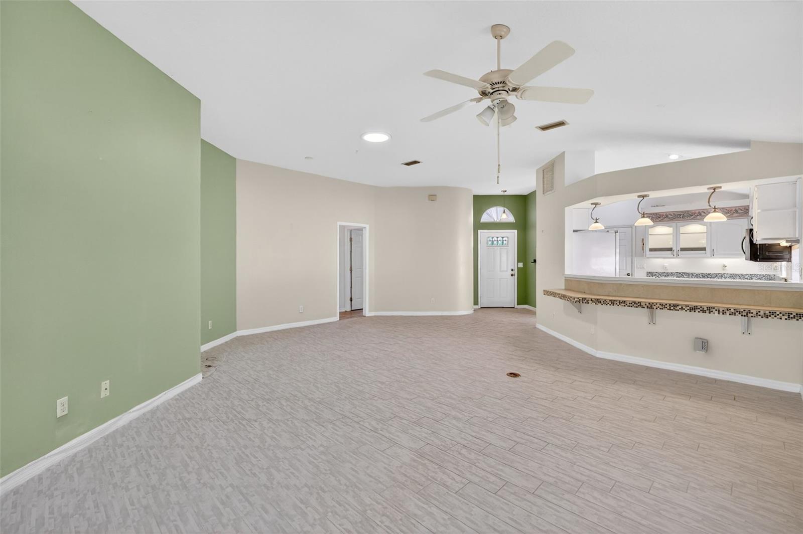 Image 5 of 35 For 5500 Laver Street