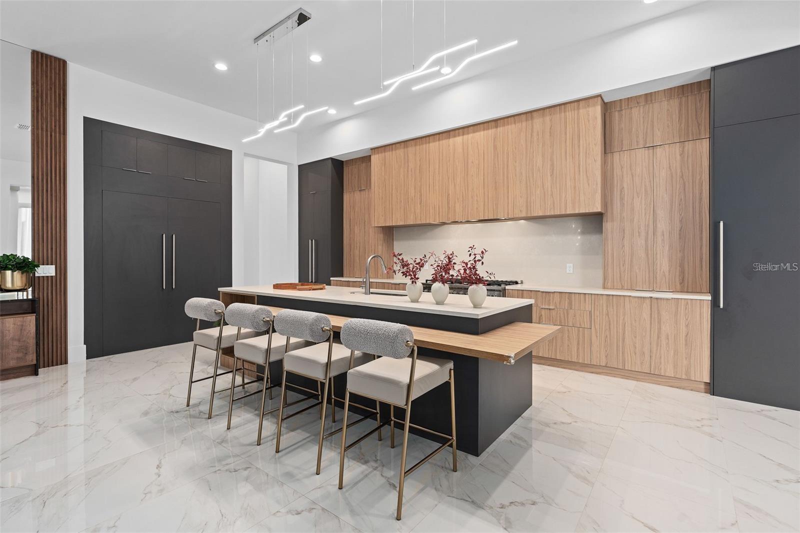 Image 13 of 65 For 15044 Pendio Drive