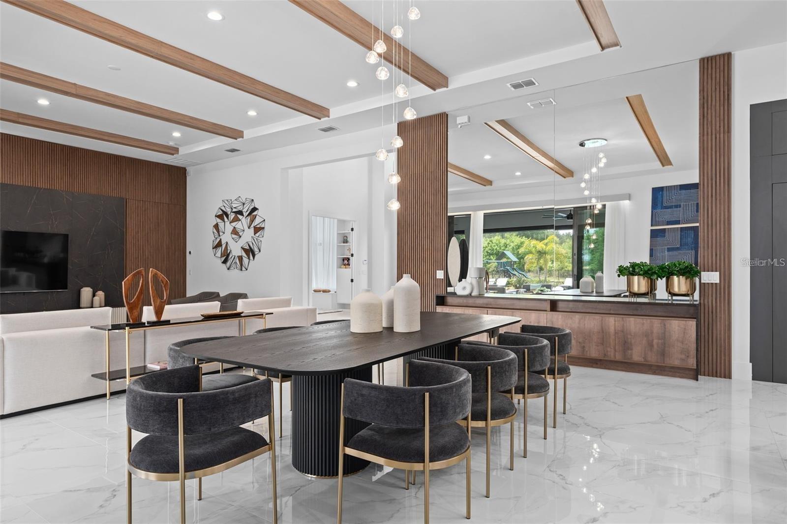 Image 14 of 65 For 15044 Pendio Drive