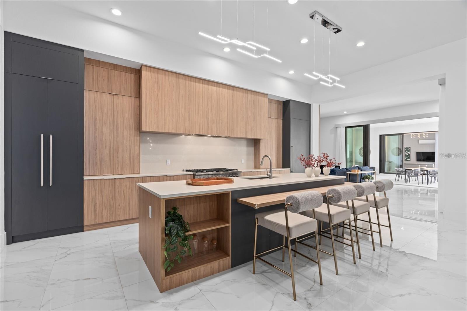 Image 15 of 65 For 15044 Pendio Drive