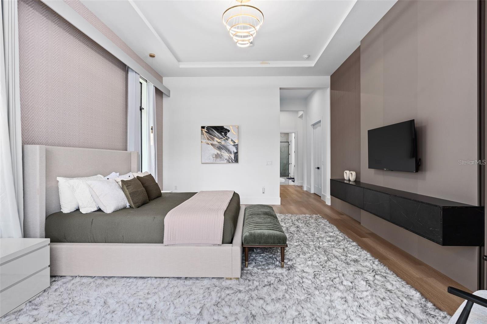 Image 26 of 65 For 15044 Pendio Drive