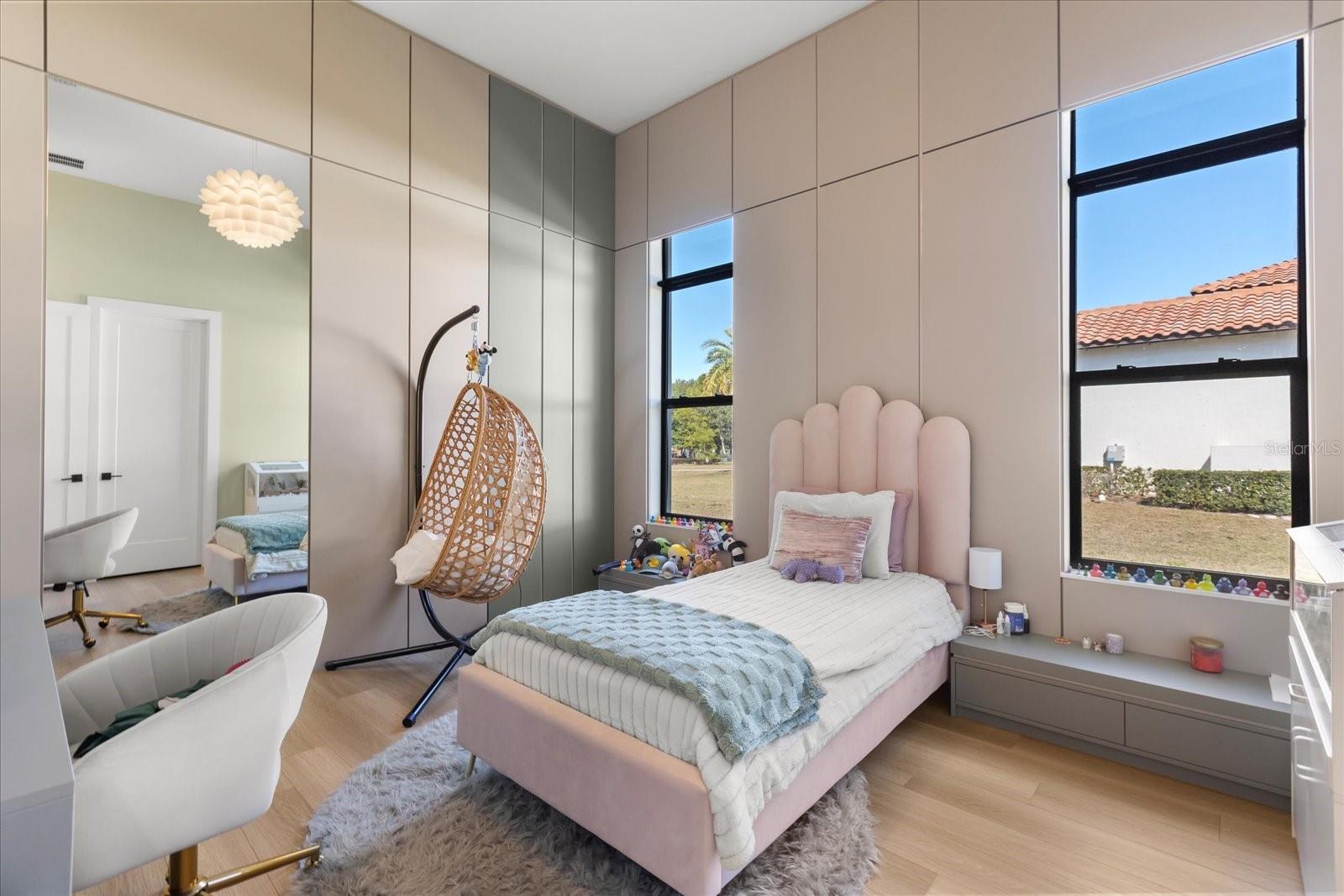 Image 42 of 65 For 15044 Pendio Drive