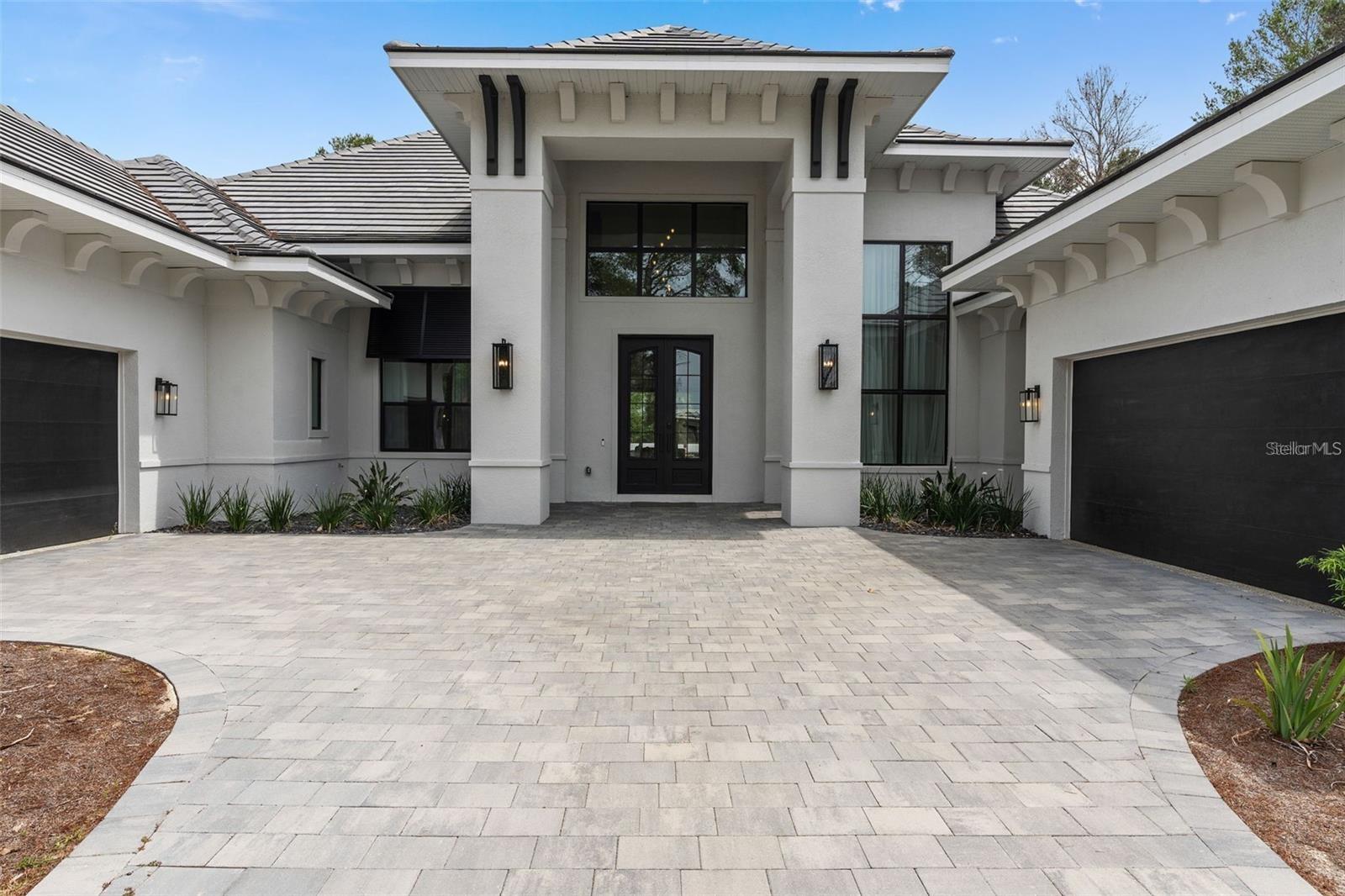 Image 5 of 65 For 15044 Pendio Drive