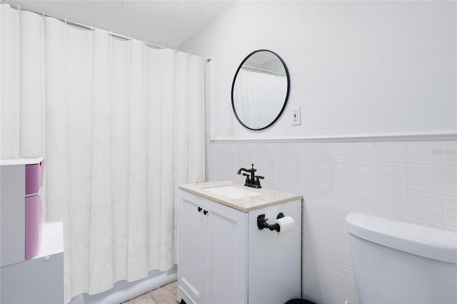 Image 13 of 34 For 1712 Kaley Avenue