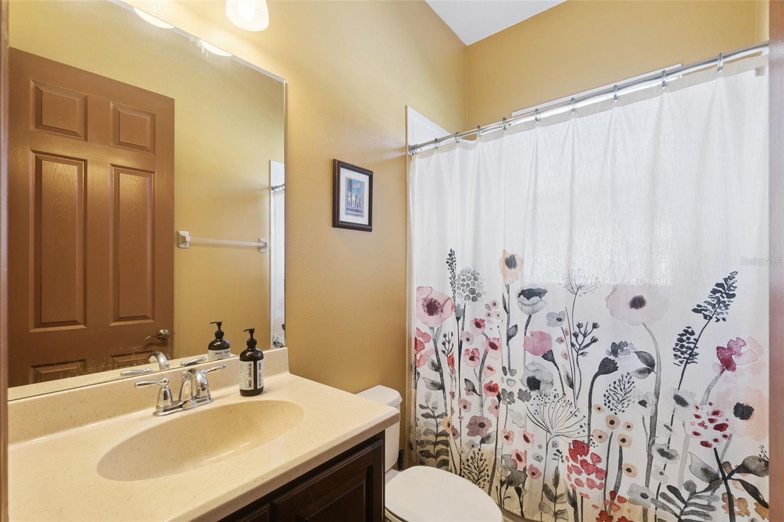 Image 22 of 32 For 2921 Falconhill Drive