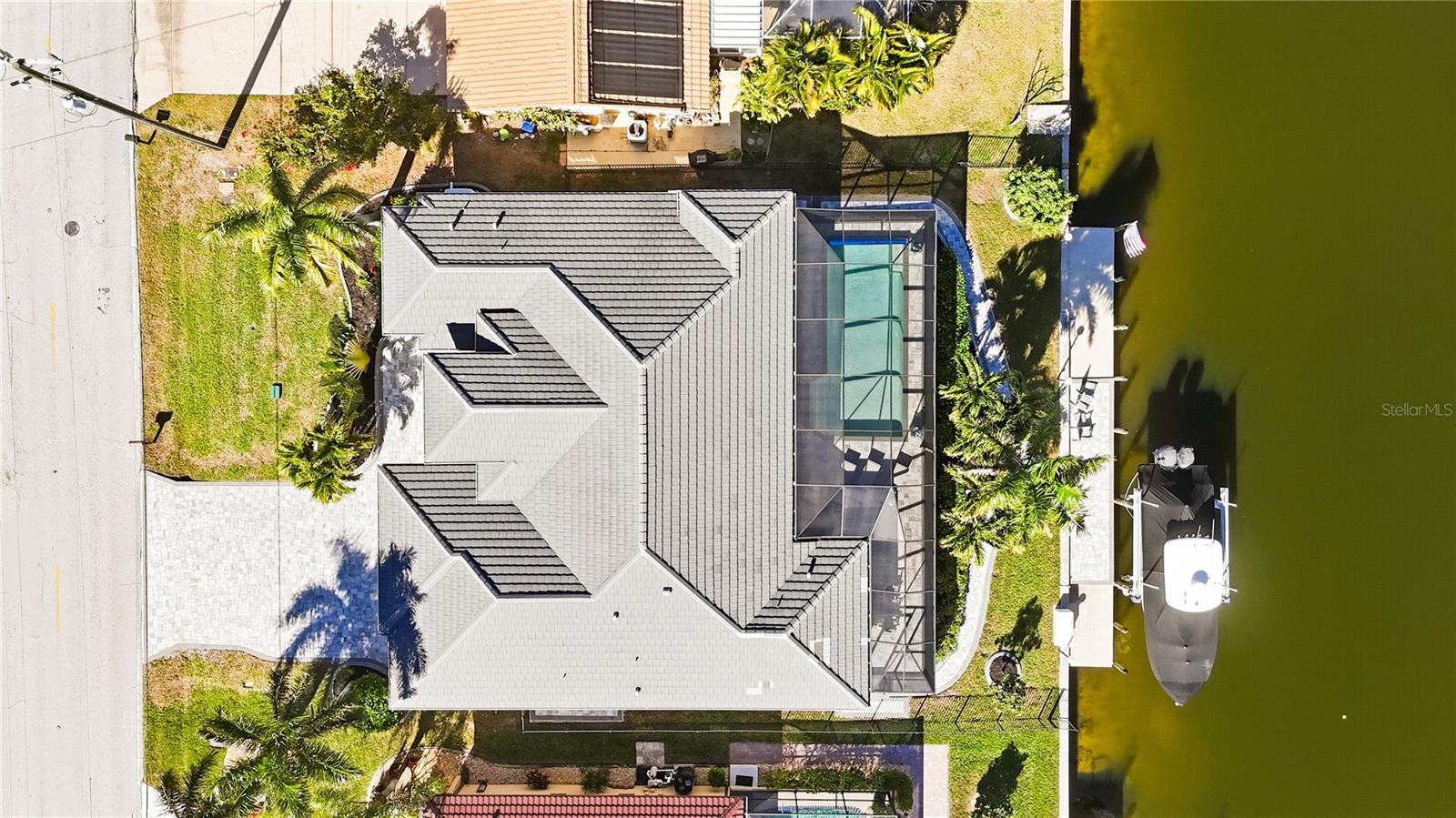 Image 25 of 29 For 740 Coronado Drive