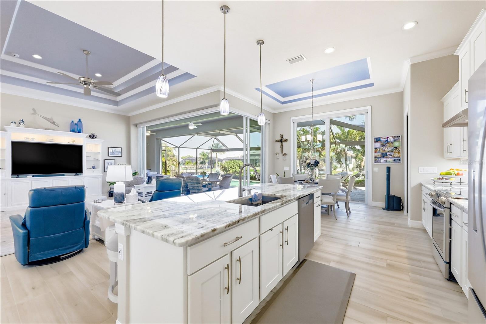 Image 5 of 29 For 740 Coronado Drive